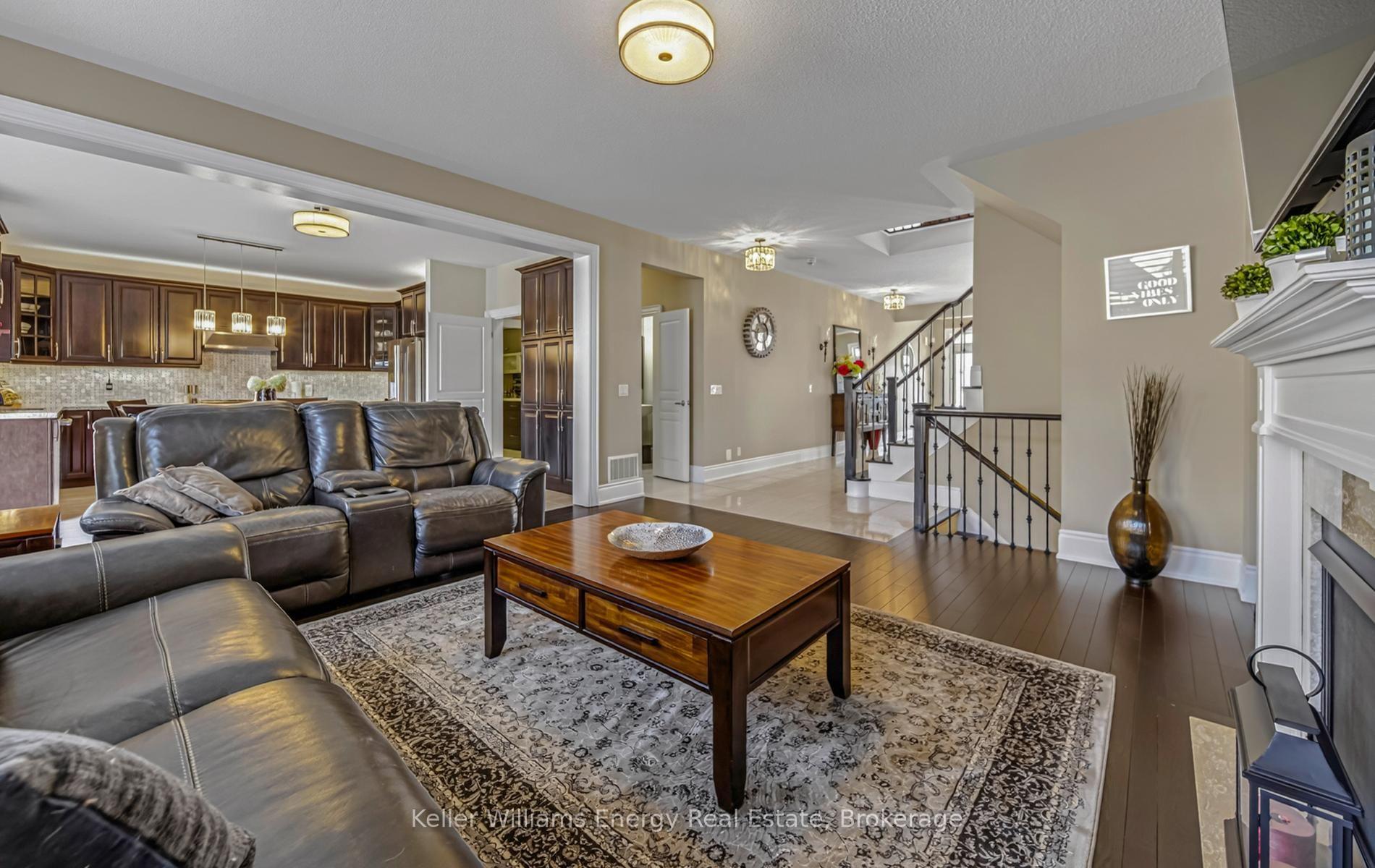 Photo 13 of 2484 Bridle Road, Oshawa, Windfields — HOMEH