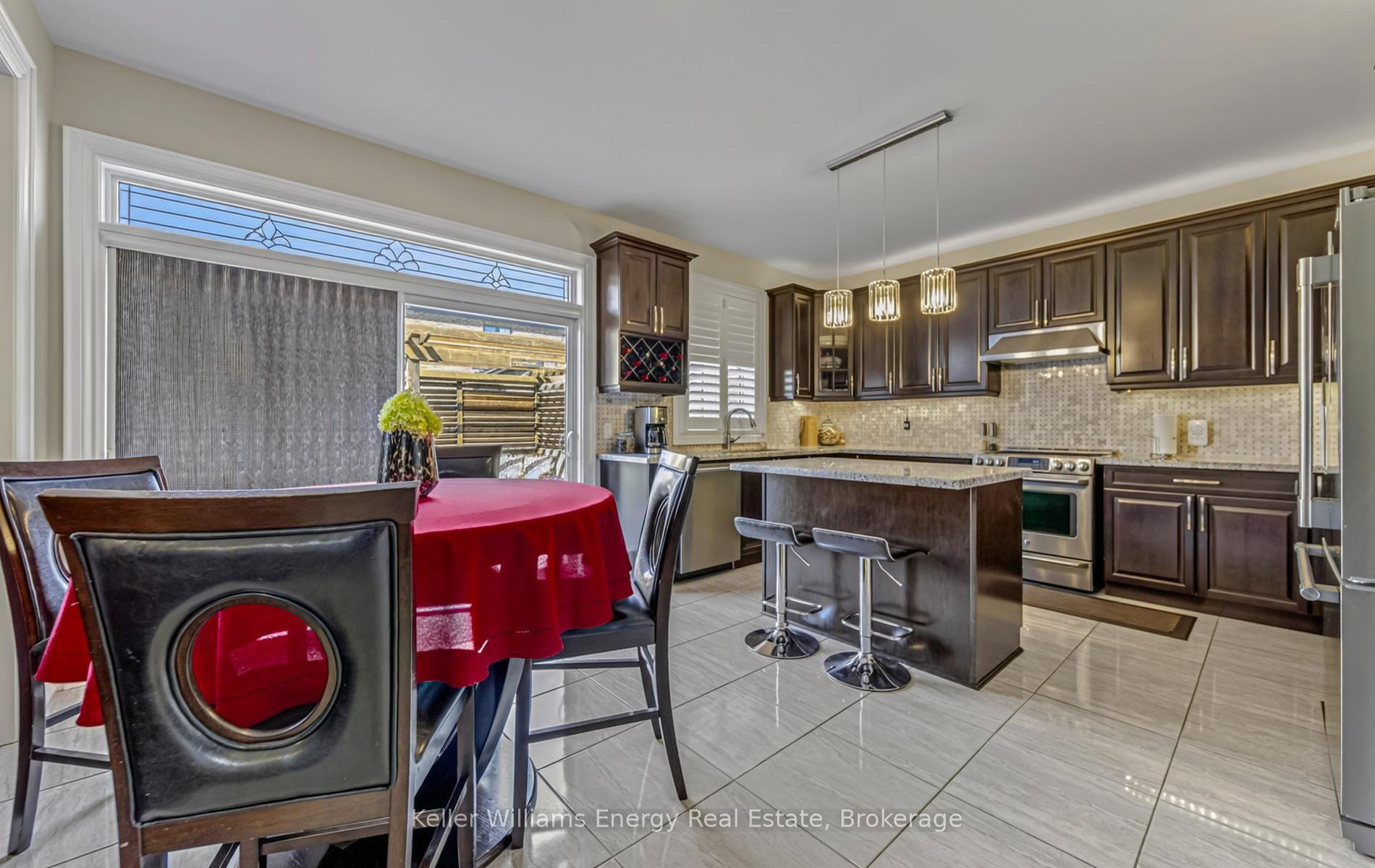 Photo 14 of 2484 Bridle Road, Oshawa, Windfields — HOMEH