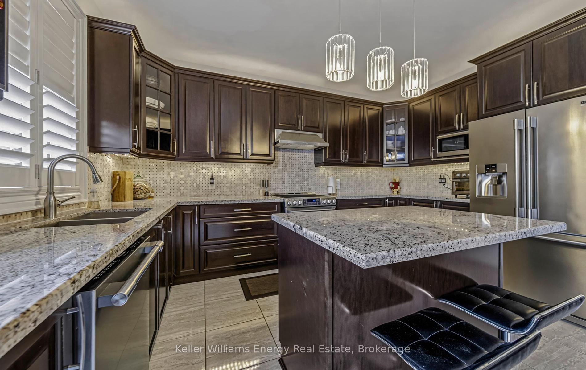 Photo 18 of 2484 Bridle Road, Oshawa, Windfields — HOMEH