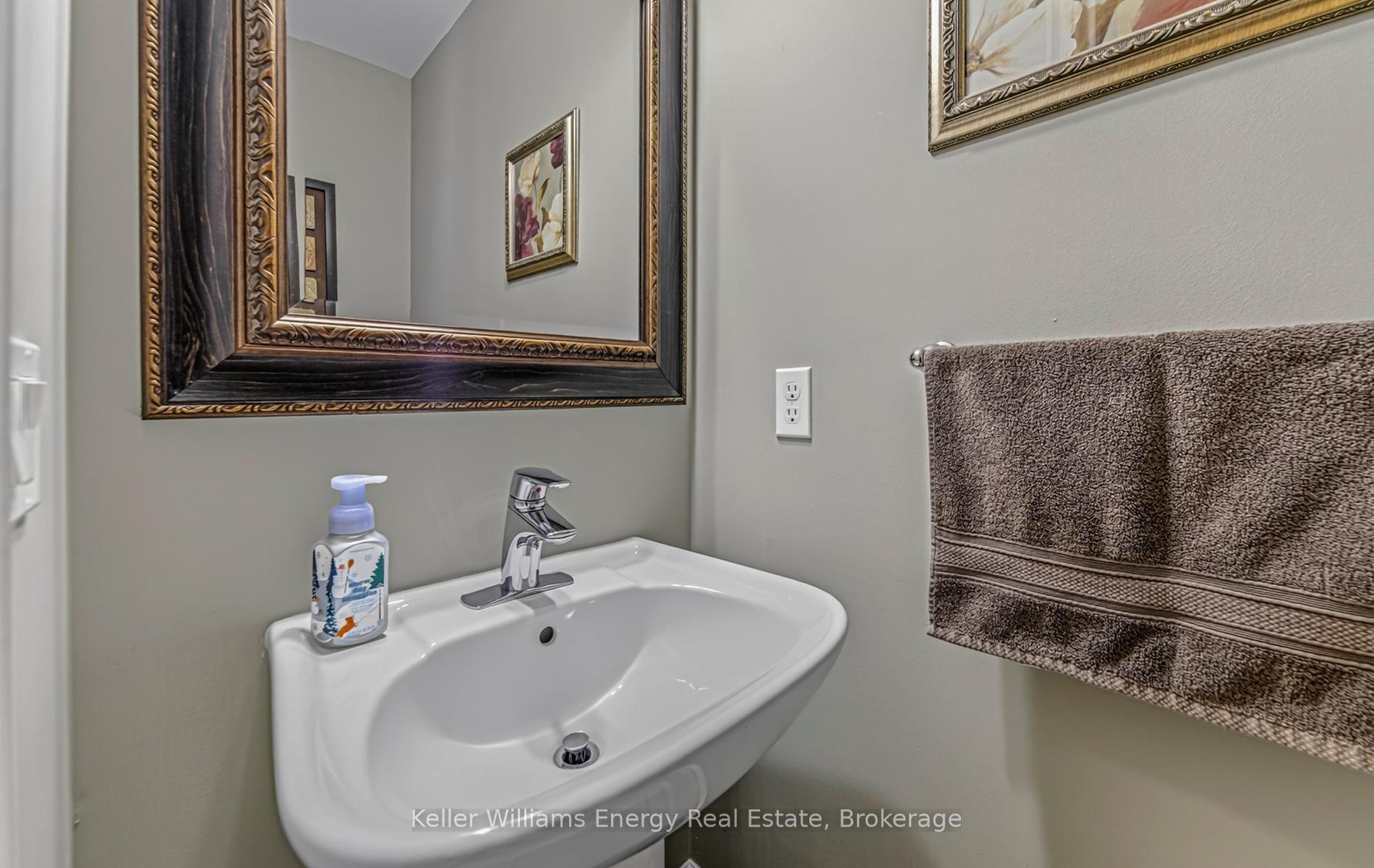 Photo 19 of 2484 Bridle Road, Oshawa, Windfields — HOMEH