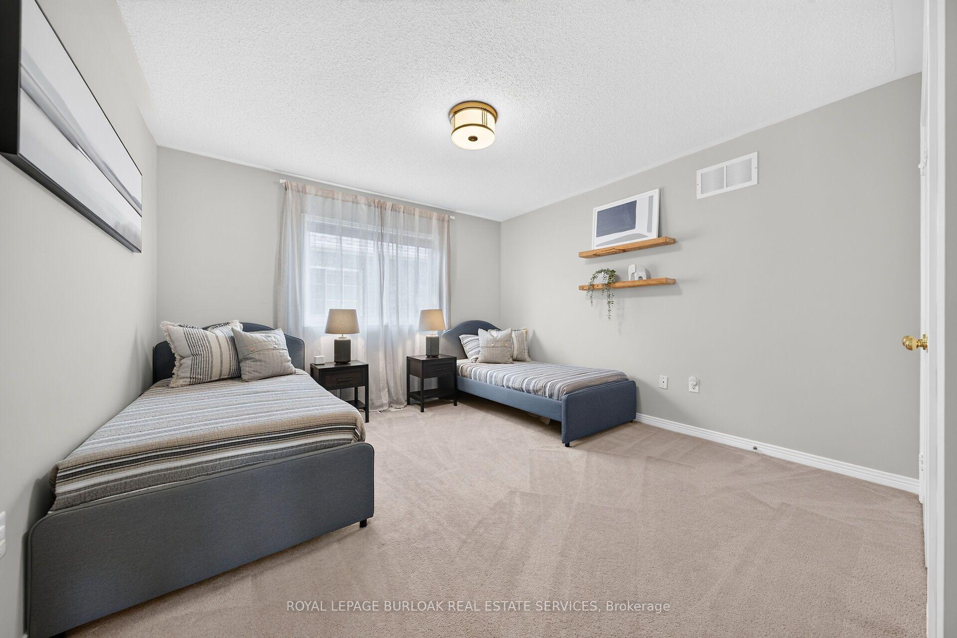 Photo 27 of 2203 Turnberry Road, Burlington, Rose — HOMEH