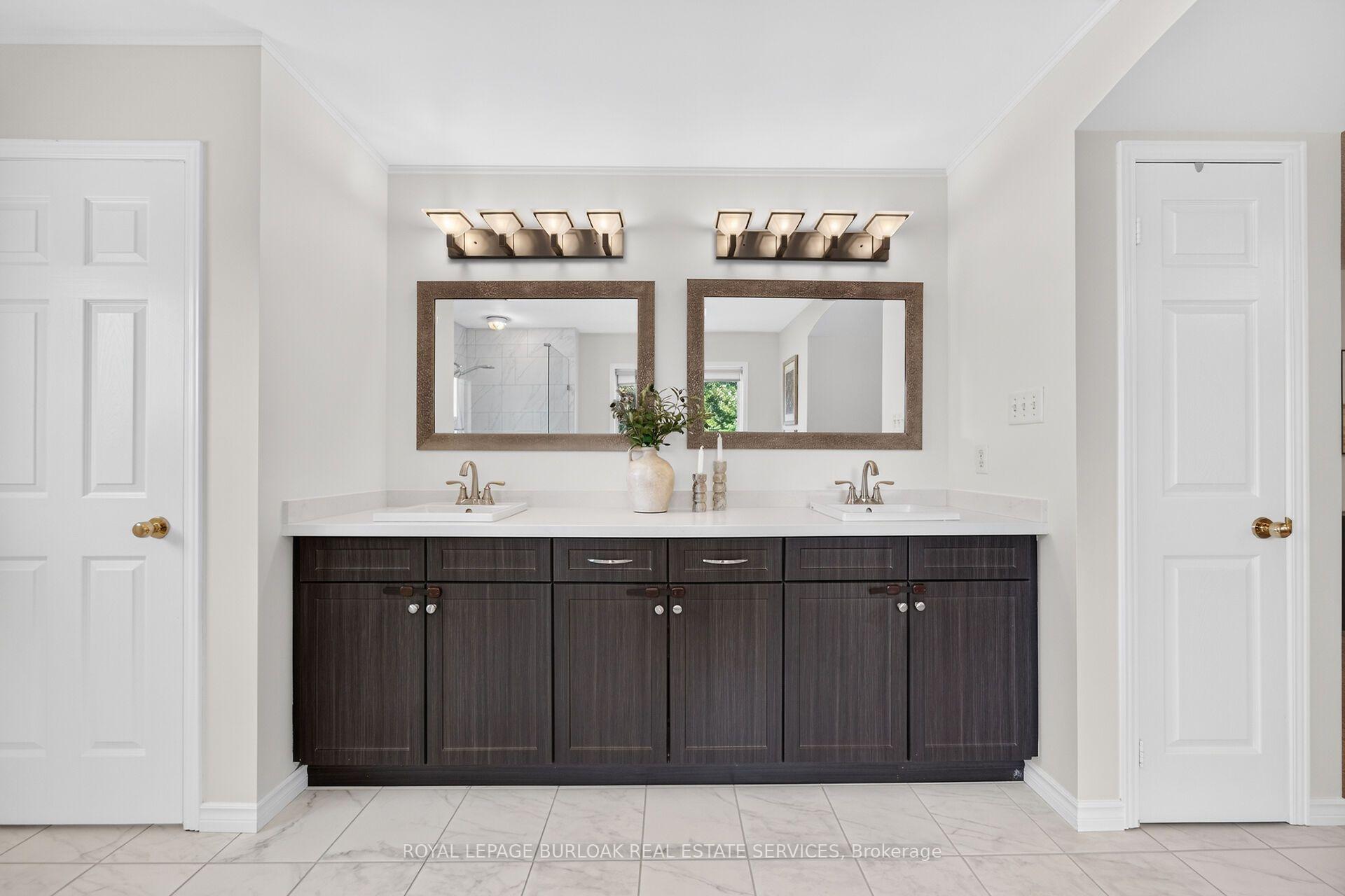 Photo 32 of 2203 Turnberry Road, Burlington, Rose — HOMEH