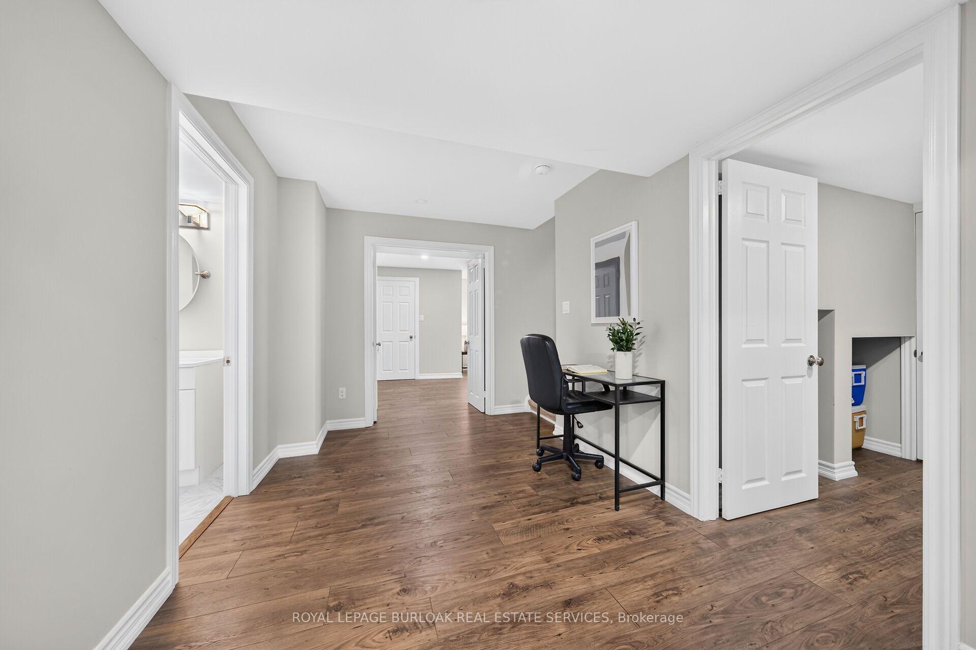 Photo 37 of 2203 Turnberry Road, Burlington, Rose — HOMEH