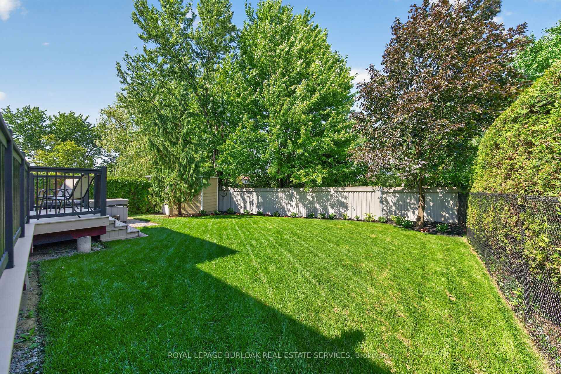Photo 44 of 2203 Turnberry Road, Burlington, Rose — HOMEH