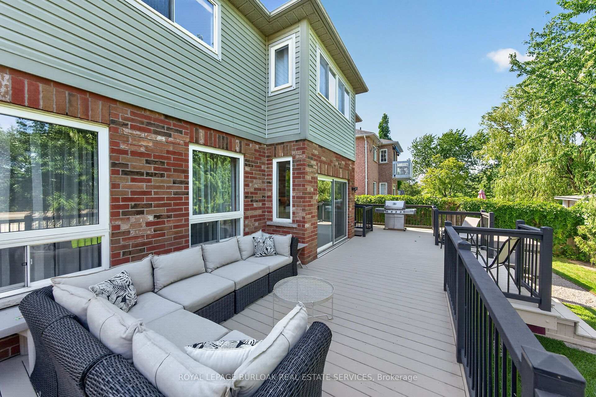 Photo 48 of 2203 Turnberry Road, Burlington, Rose — HOMEH
