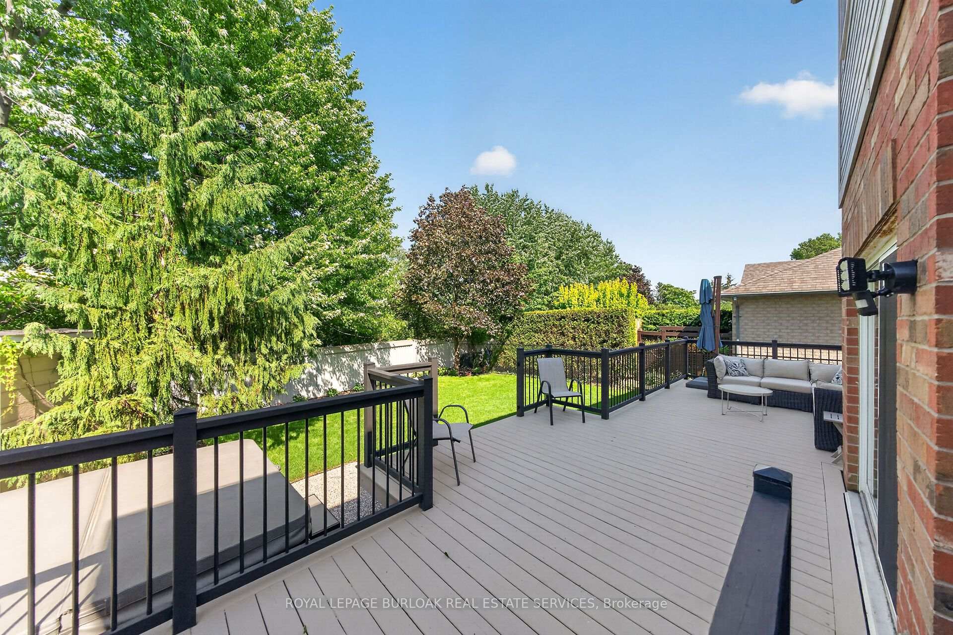 Photo 49 of 2203 Turnberry Road, Burlington, Rose — HOMEH