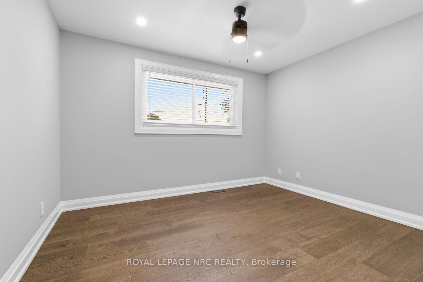 Photo 25 of 94 Dorchester Drive, Grimsby, Grimsby East — HOMEH