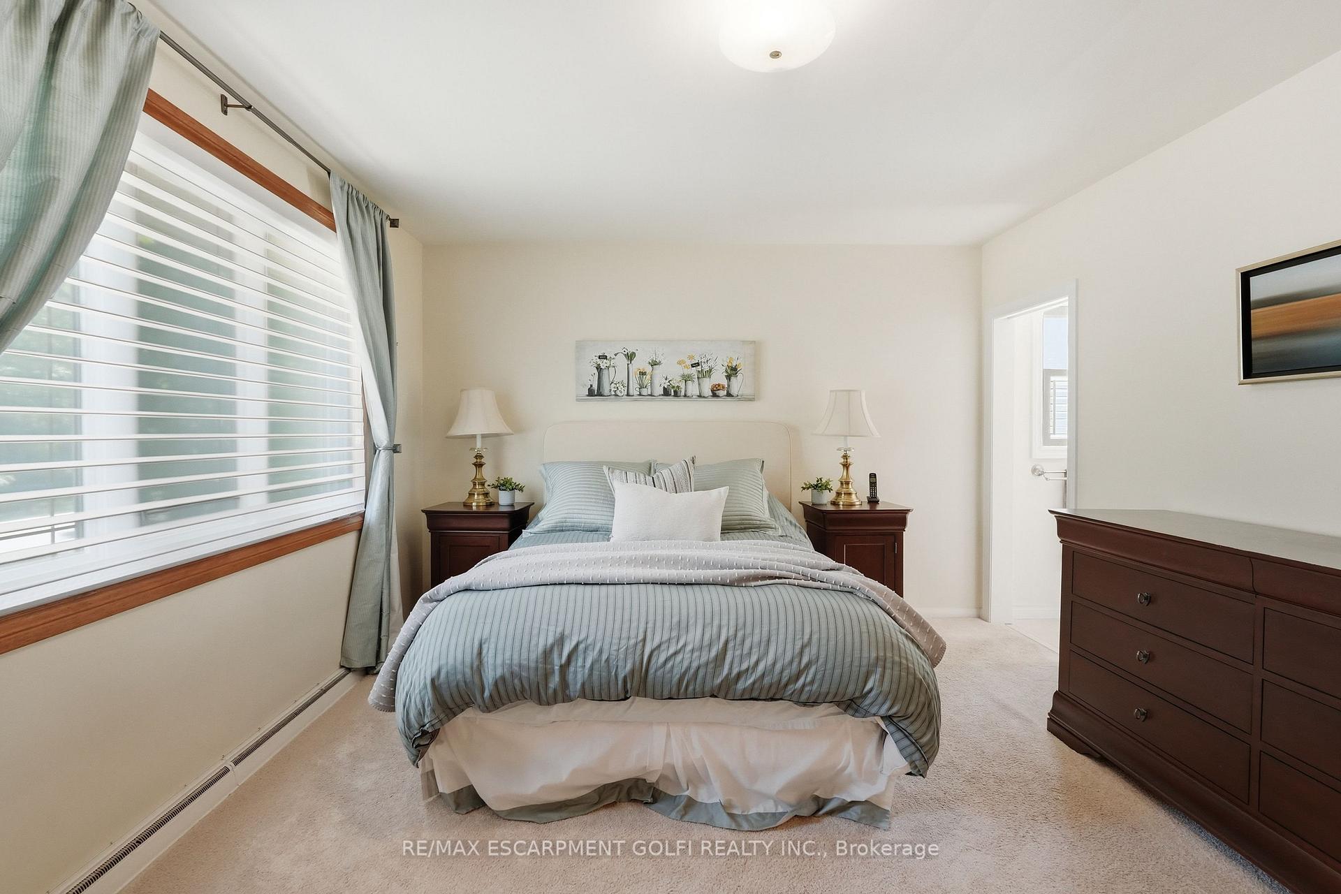 Photo 27 of 7 Braemar Place, Hamilton, Mohawk — HOMEH