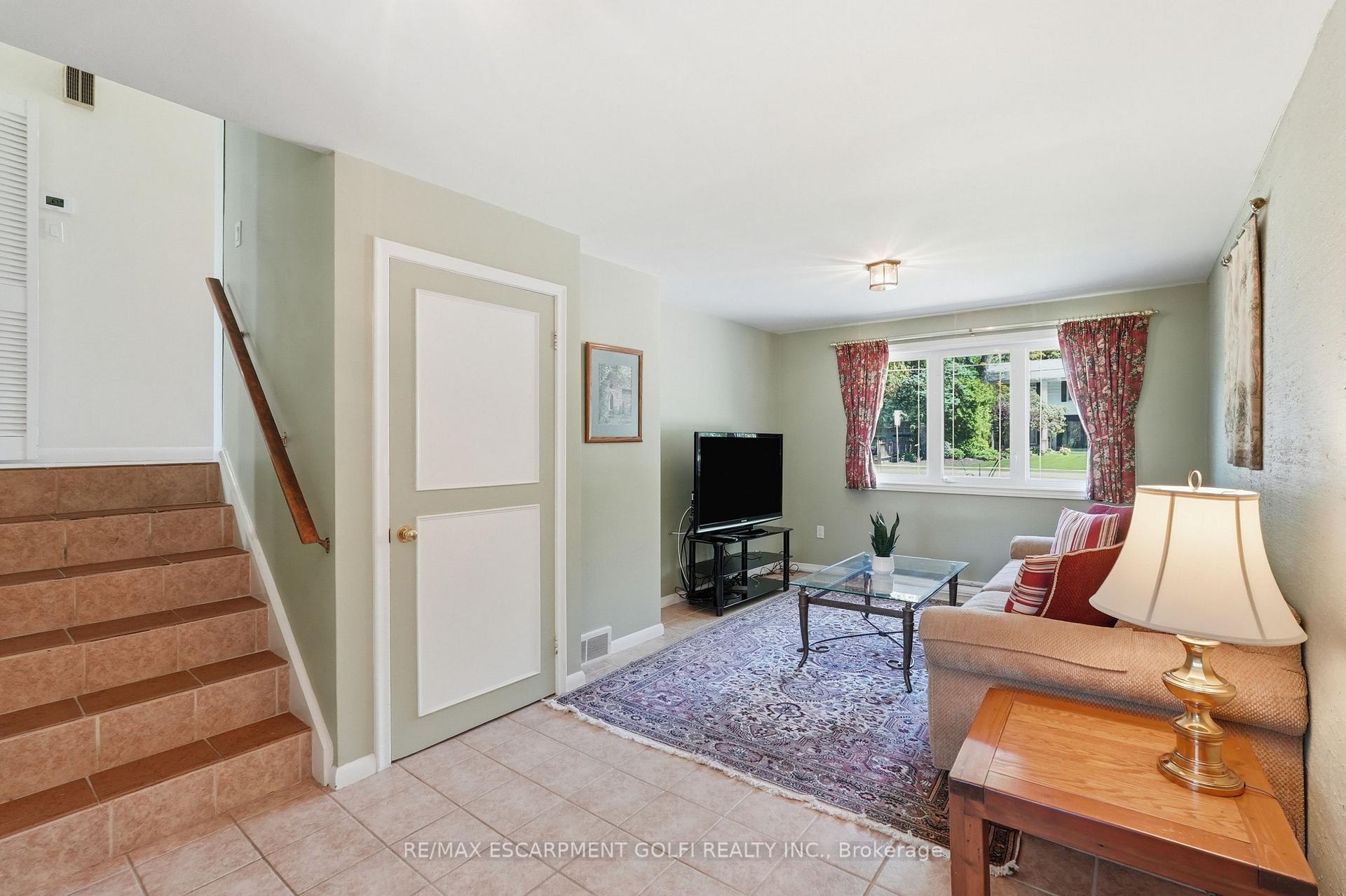 Photo 47 of 7 Braemar Place, Hamilton, Mohawk — HOMEH