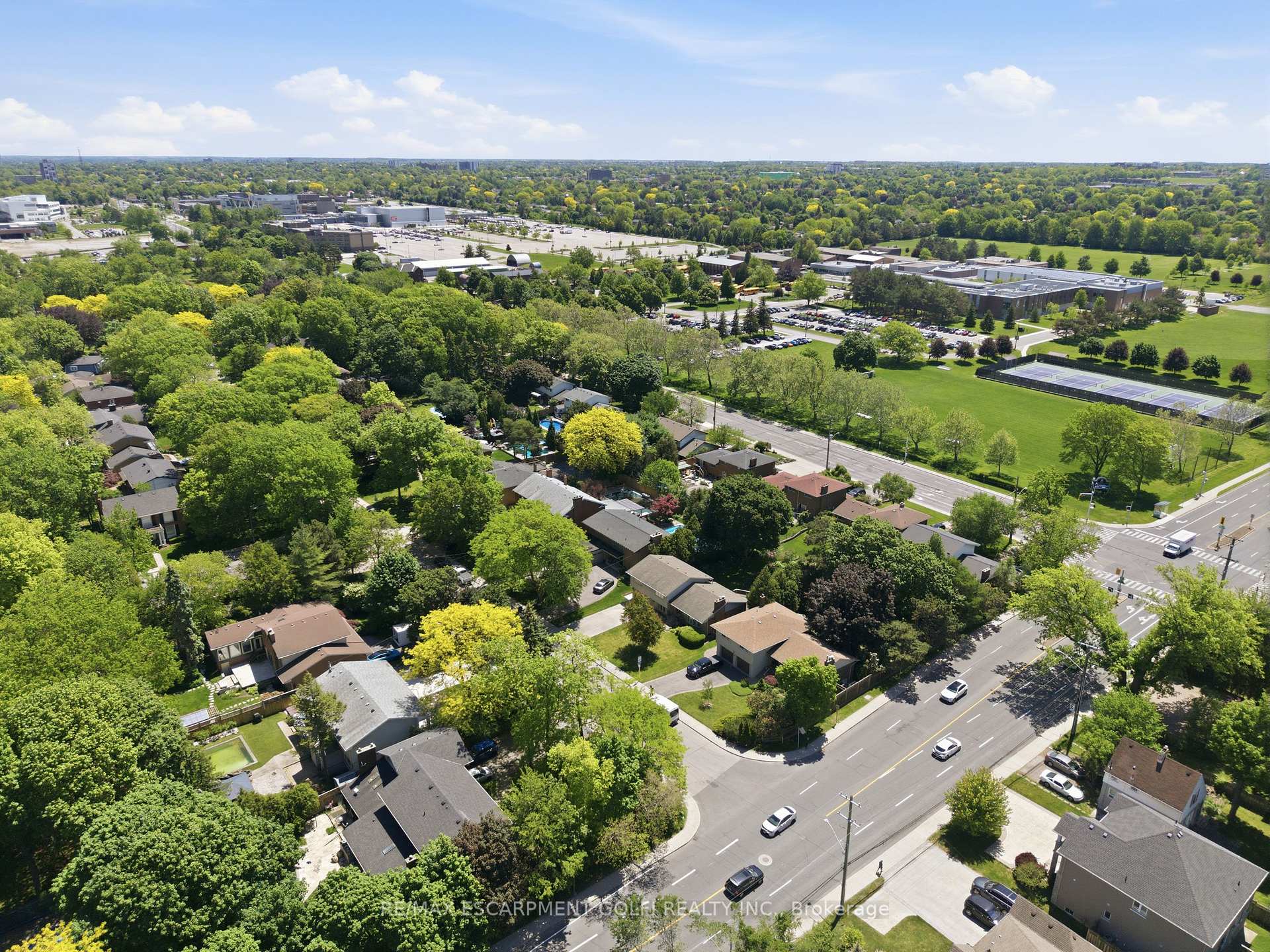 Photo 89 of 7 Braemar Place, Hamilton, Mohawk — HOMEH