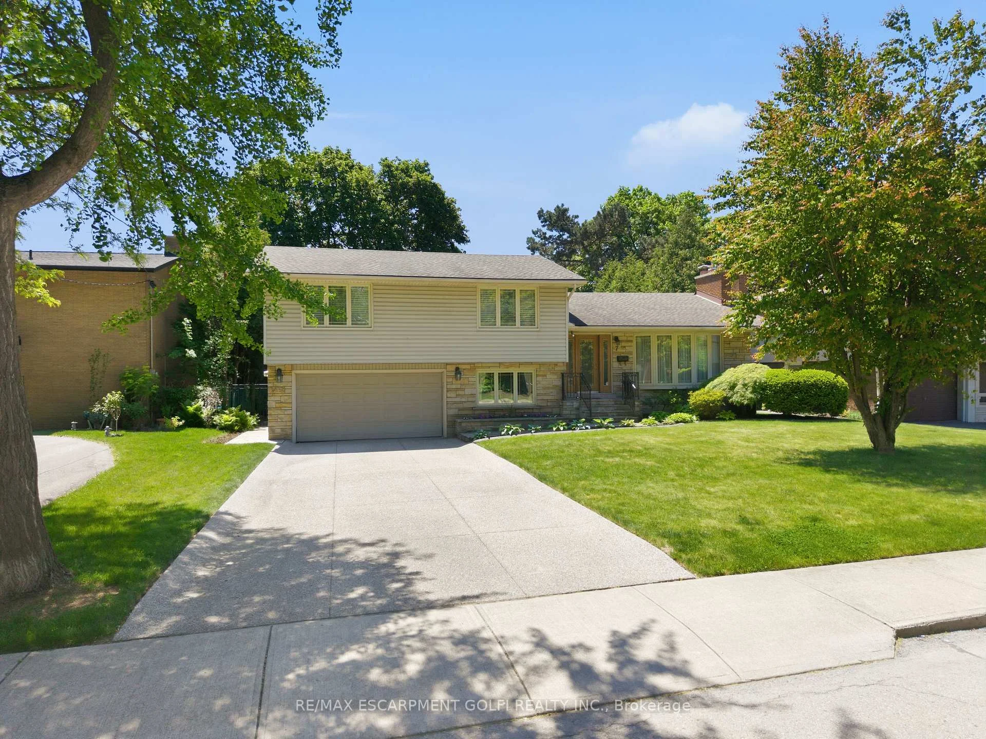 Photo 78 of 7 Braemar Place, Hamilton, Mohawk — HOMEH