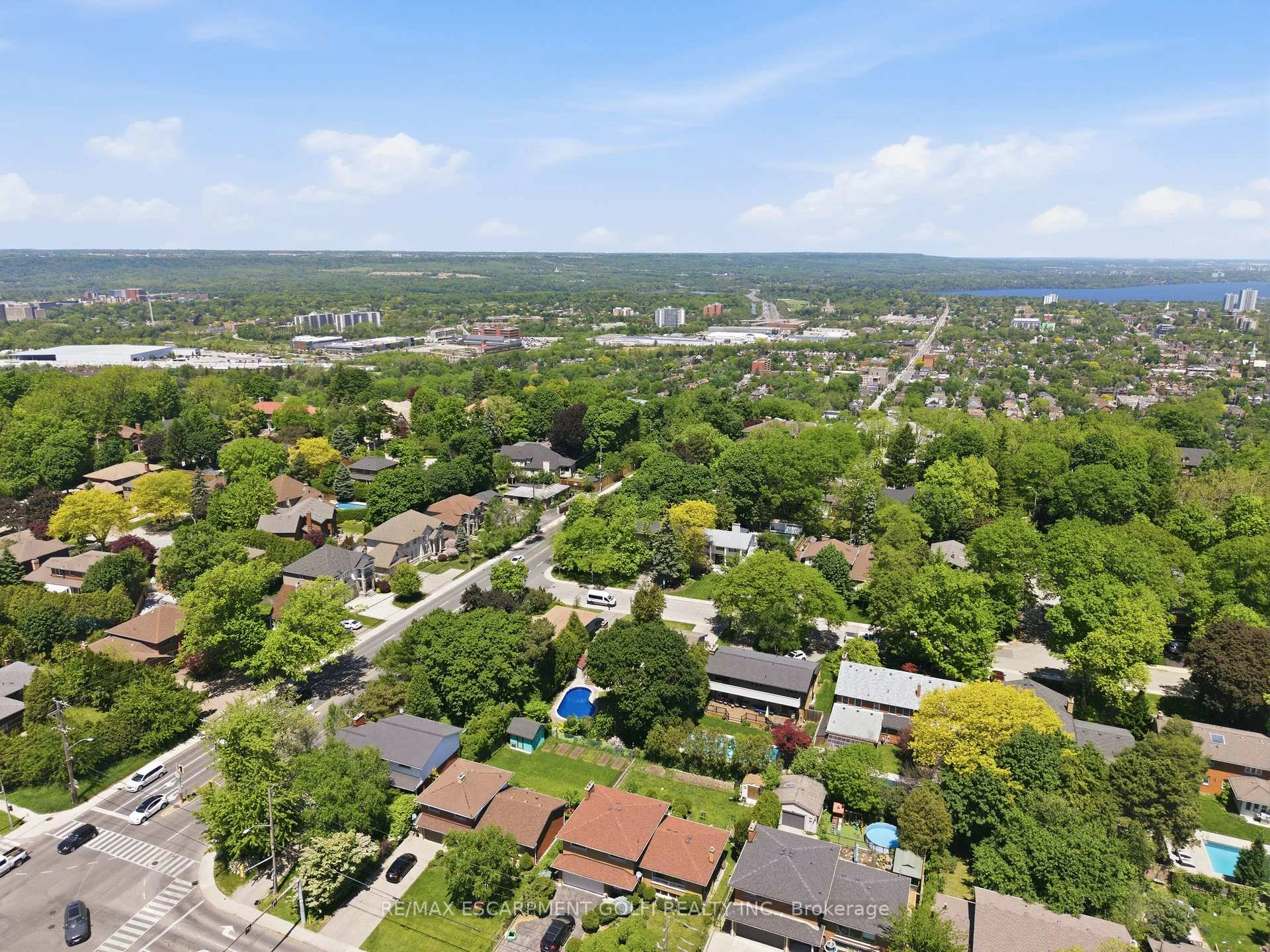 Photo 88 of 7 Braemar Place, Hamilton, Mohawk — HOMEH
