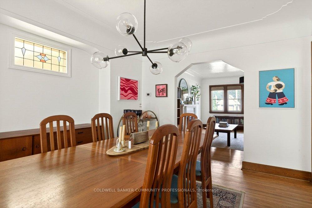 Photo 17 of 66 Edgemont Street S, Hamilton, Delta — HOMEH