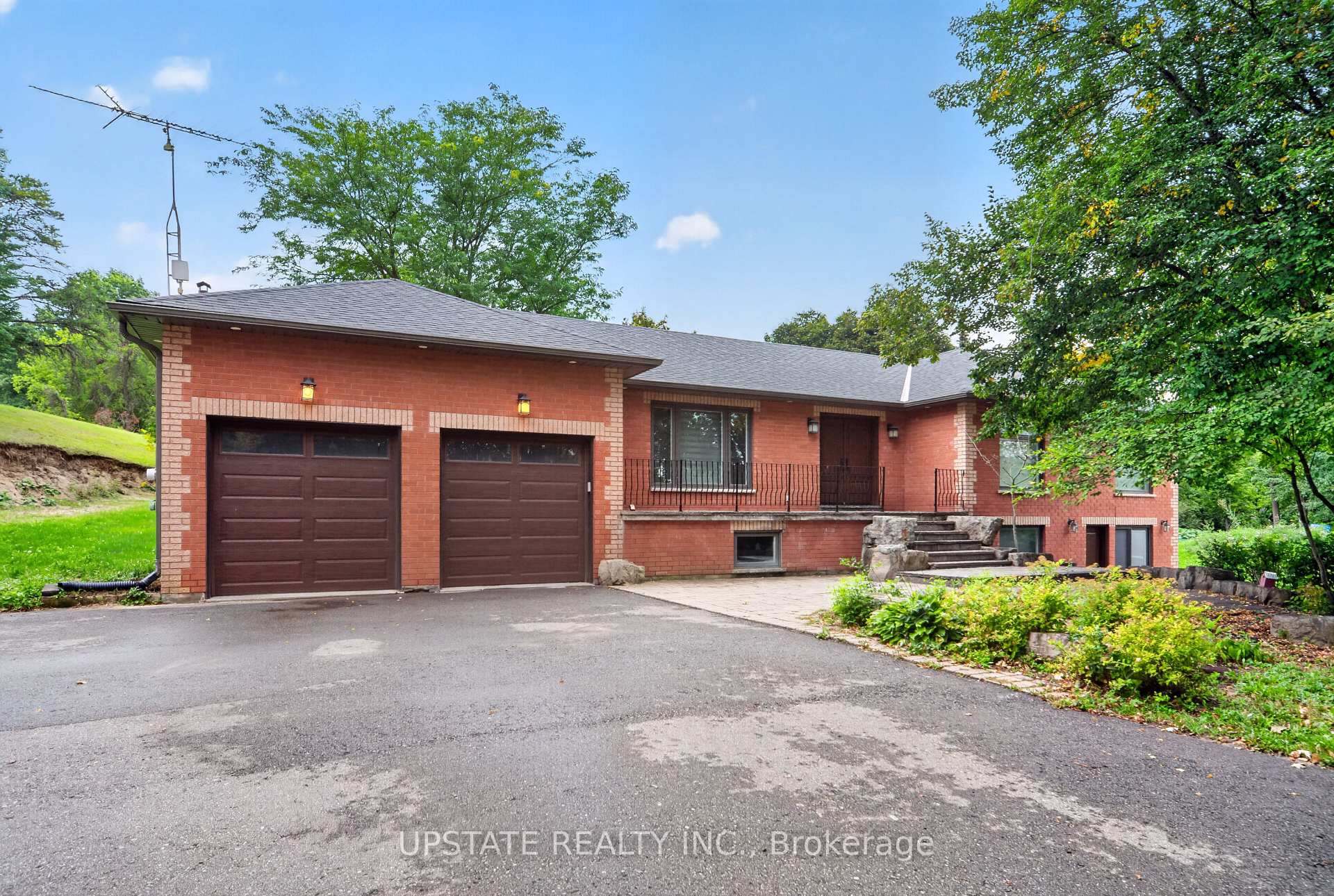 Photo 1 of 16072 The Gore Road, Caledon, Rural Caledon — HOMEH