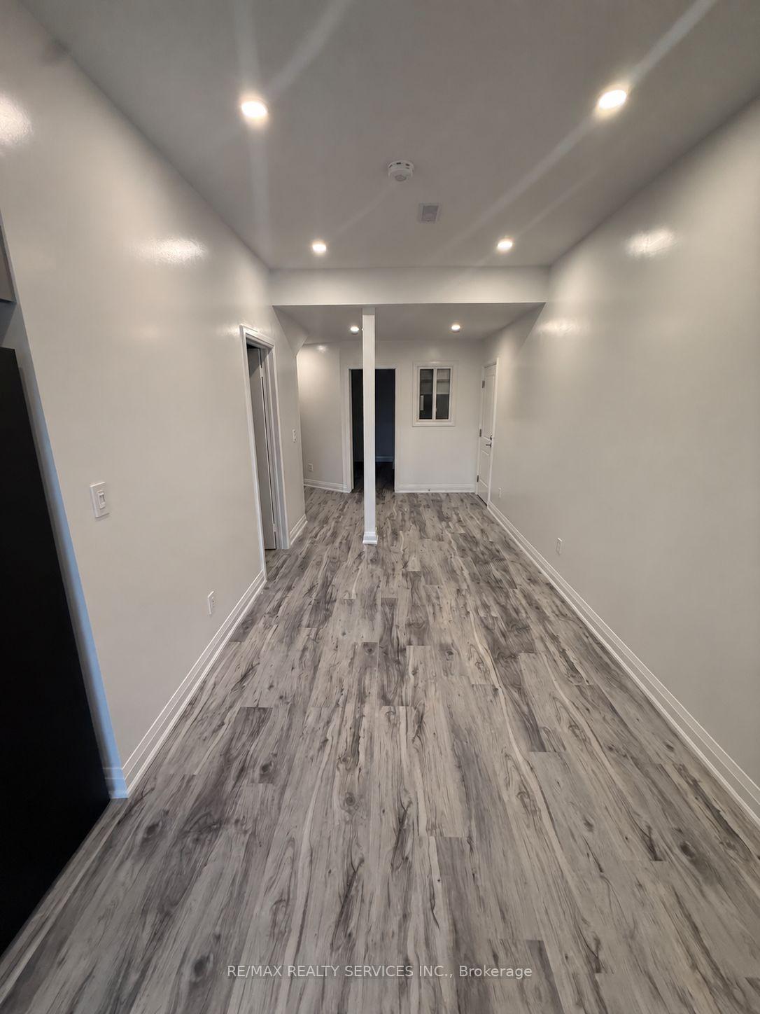 Photo 6 of 116 Brushwood Drive, Brampton, Bram West — HOMEH