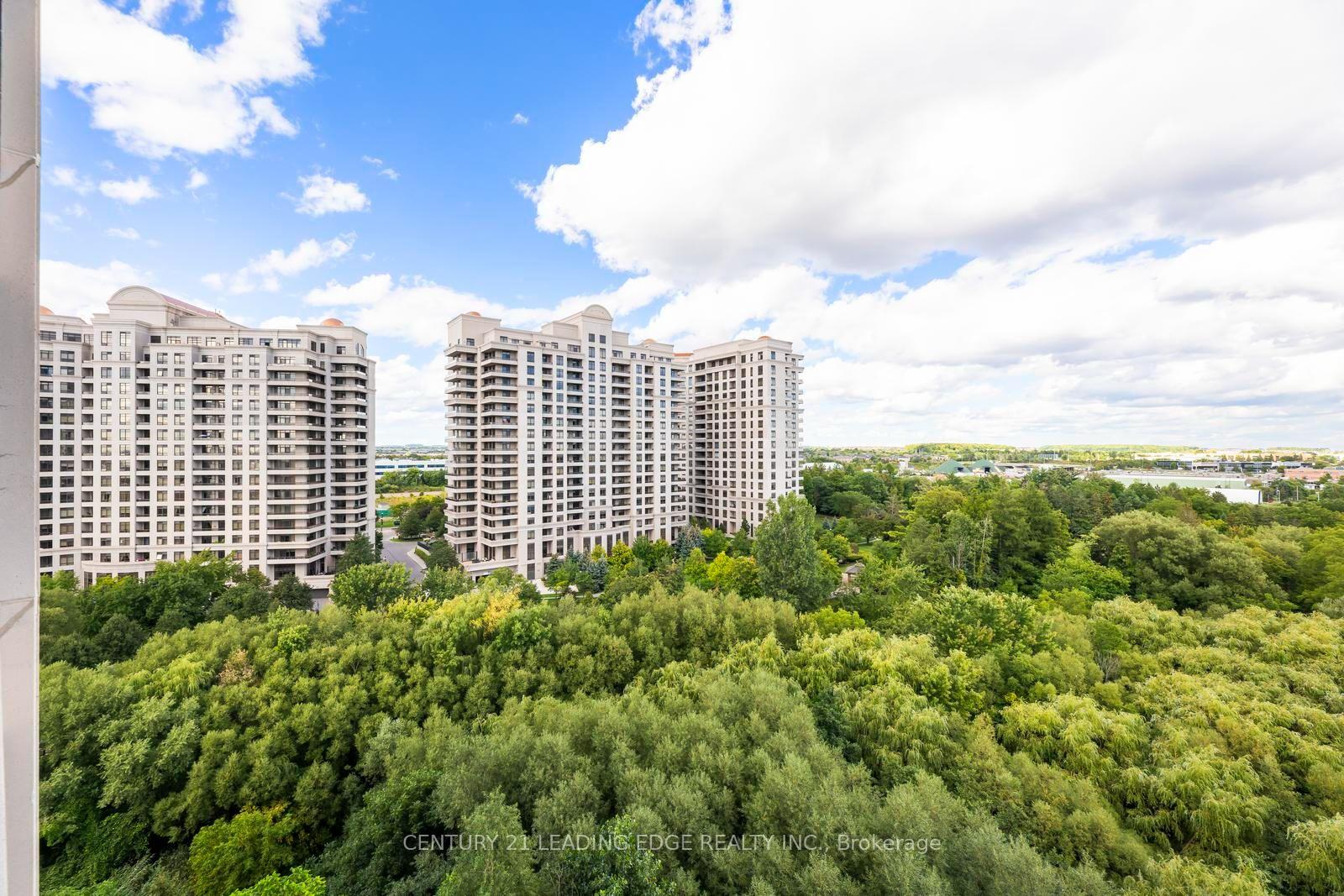 Photo 1 of Unit 911, 9225 Jane Street, Vaughan, Maple — HOMEH