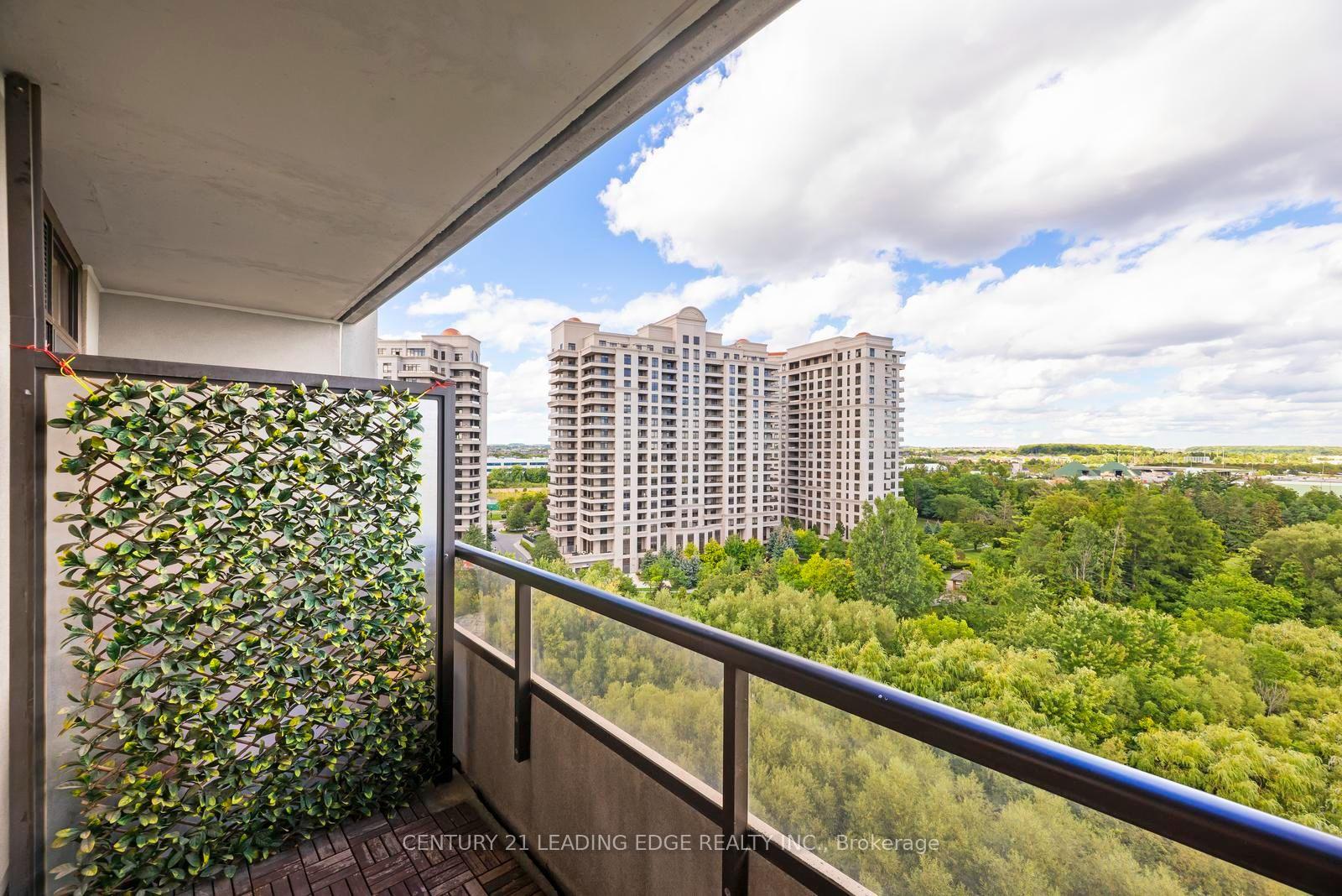 Photo 3 of Unit 911, 9225 Jane Street, Vaughan, Maple — HOMEH