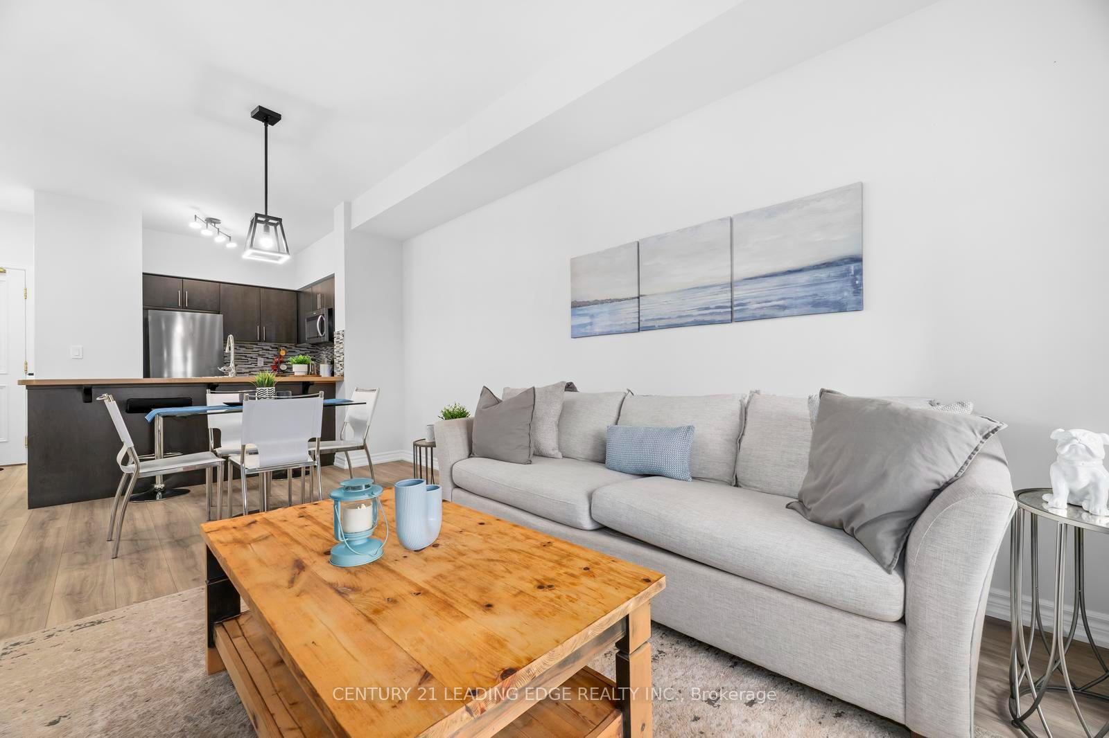 Photo 15 of Unit 911, 9225 Jane Street, Vaughan, Maple — HOMEH
