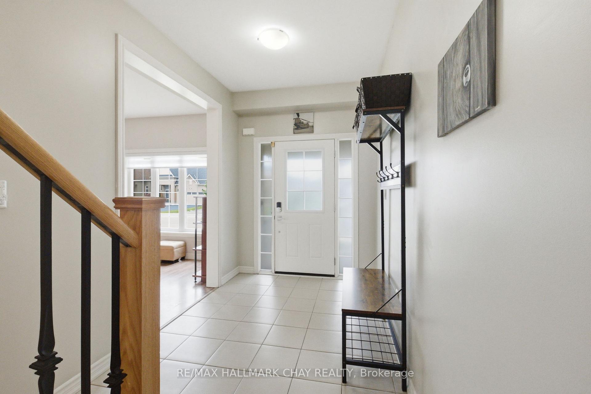 Photo 2 of 215 Breton Street, Clearview, Stayner — HOMEH