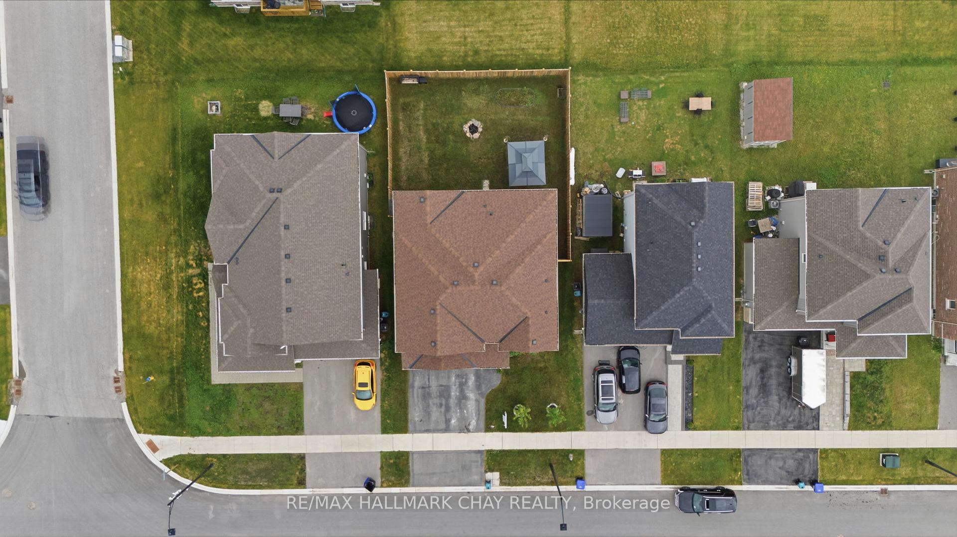 Photo 43 of 215 Breton Street, Clearview, Stayner — HOMEH
