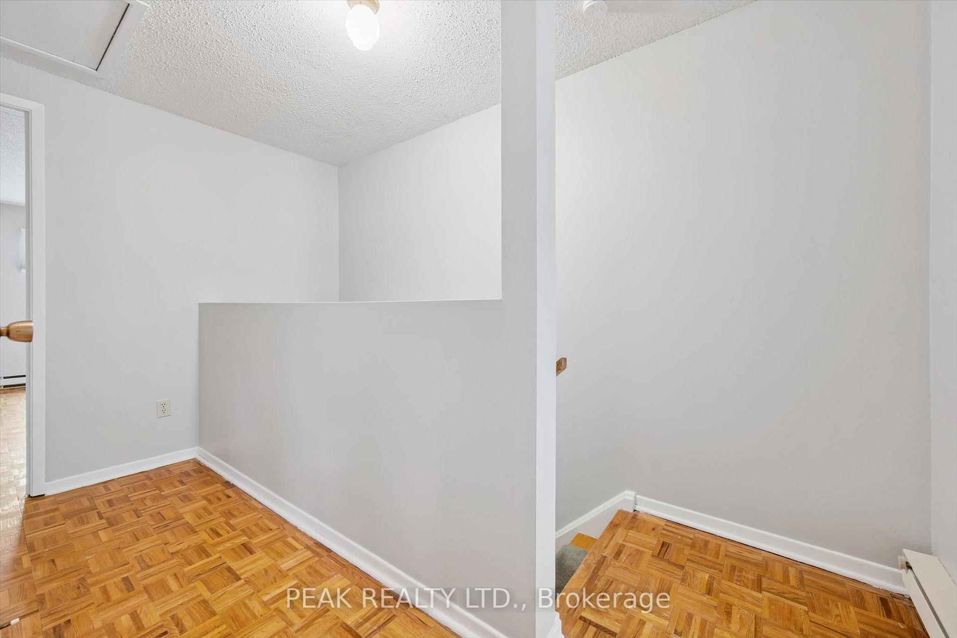 Photo 25 of 657B Albert Street, Waterloo, Lakeshore Village — HOMEH