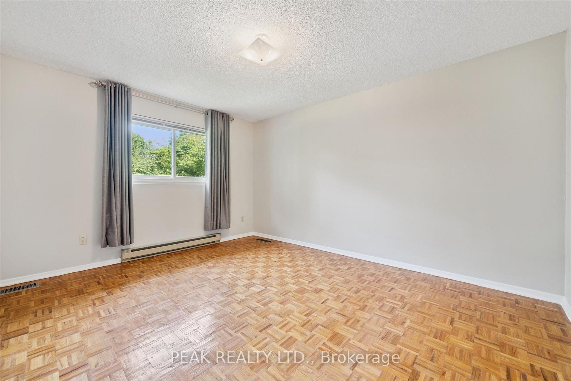 Photo 27 of 657B Albert Street, Waterloo, Lakeshore Village — HOMEH