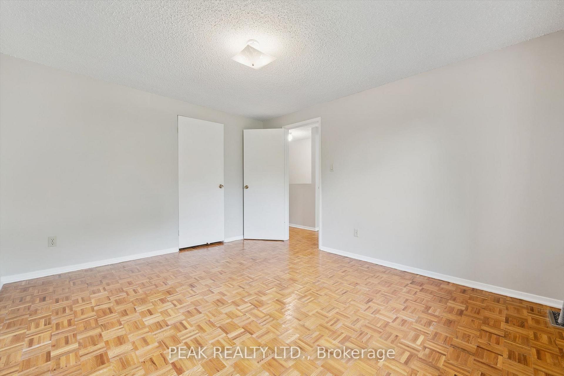 Photo 28 of 657B Albert Street, Waterloo, Lakeshore Village — HOMEH