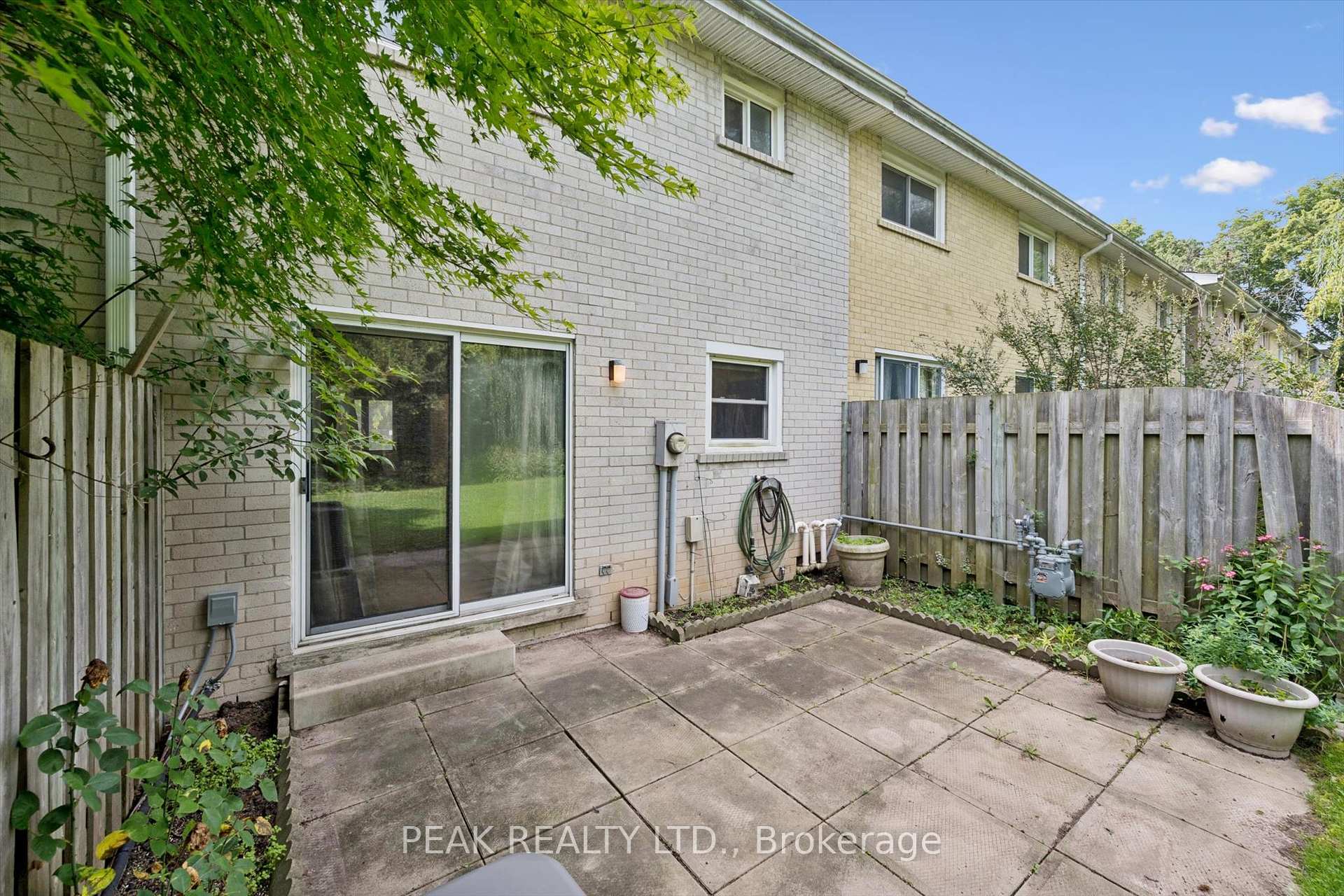 Photo 42 of 657B Albert Street, Waterloo, Lakeshore Village — HOMEH