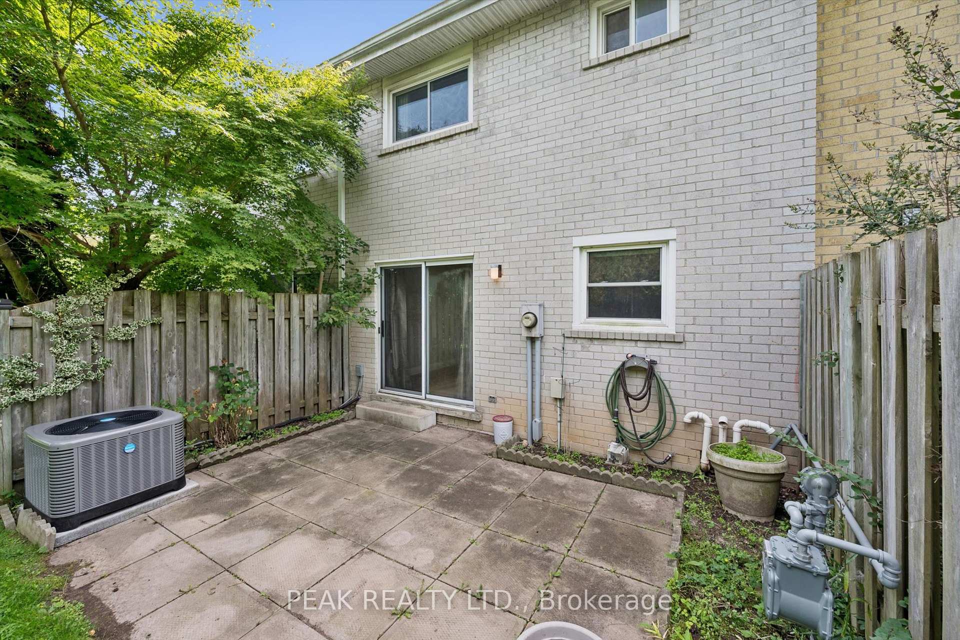 Photo 43 of 657B Albert Street, Waterloo, Lakeshore Village — HOMEH