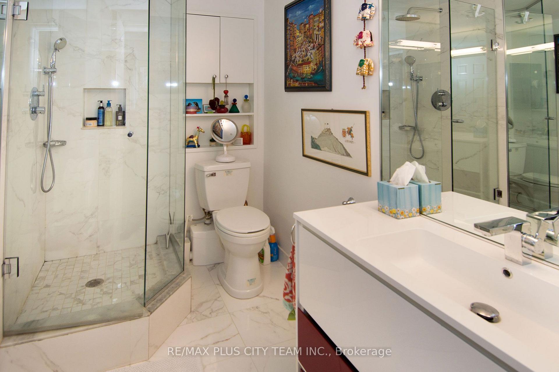 Photo 16 of Unit 407, 164 Cumberland Street, Toronto, The Annex — HOMEH