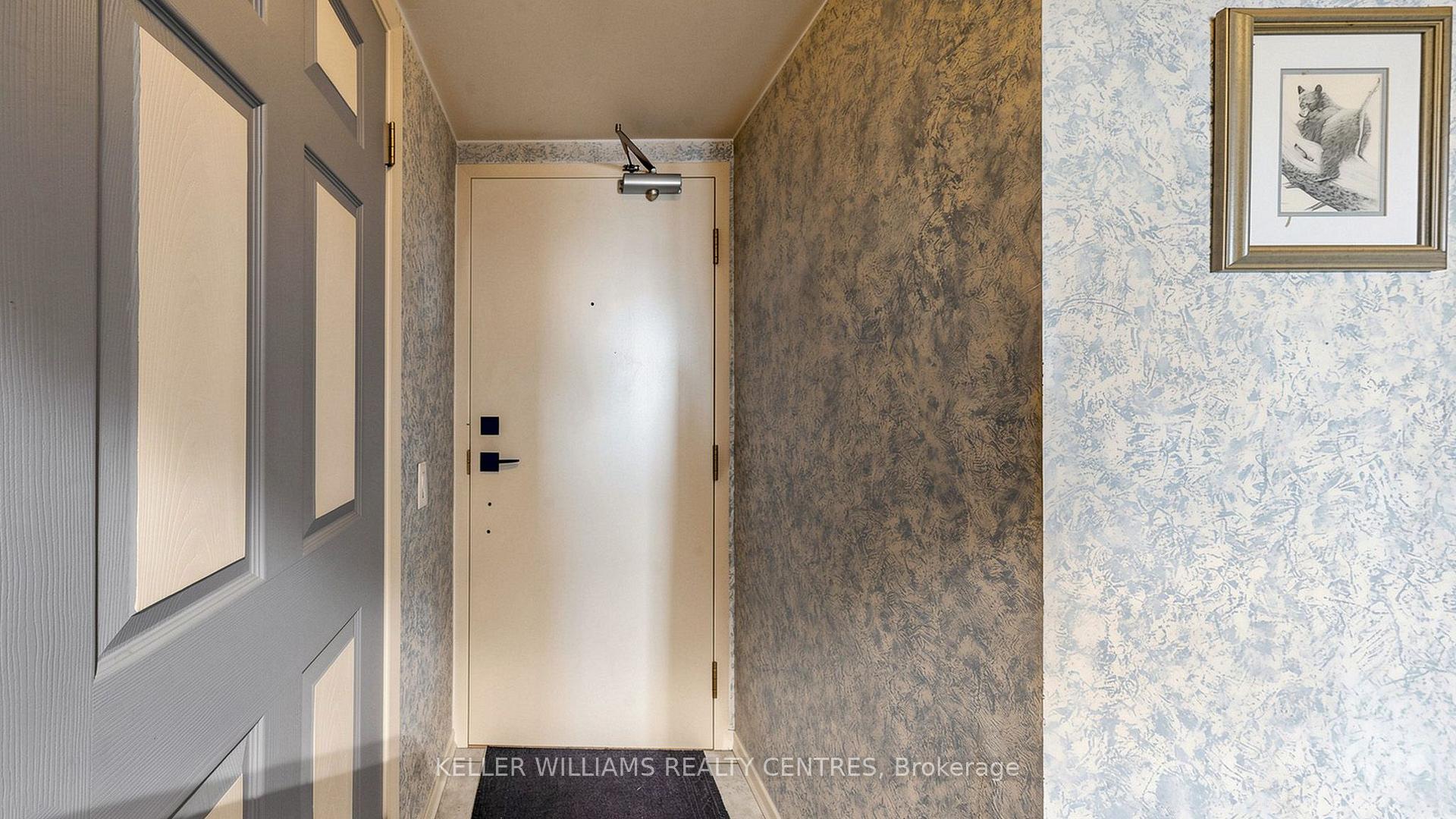 Photo 26 of Unit 417, 160 Wellington Street E, Aurora, Aurora Village — HOMEH