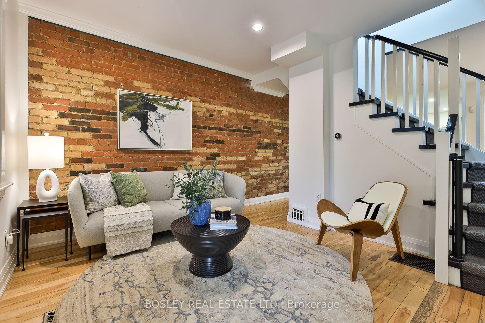 Photo 1 of 32 Mountalan Avenue, Toronto, Greenwood-Coxwell — HOMEH