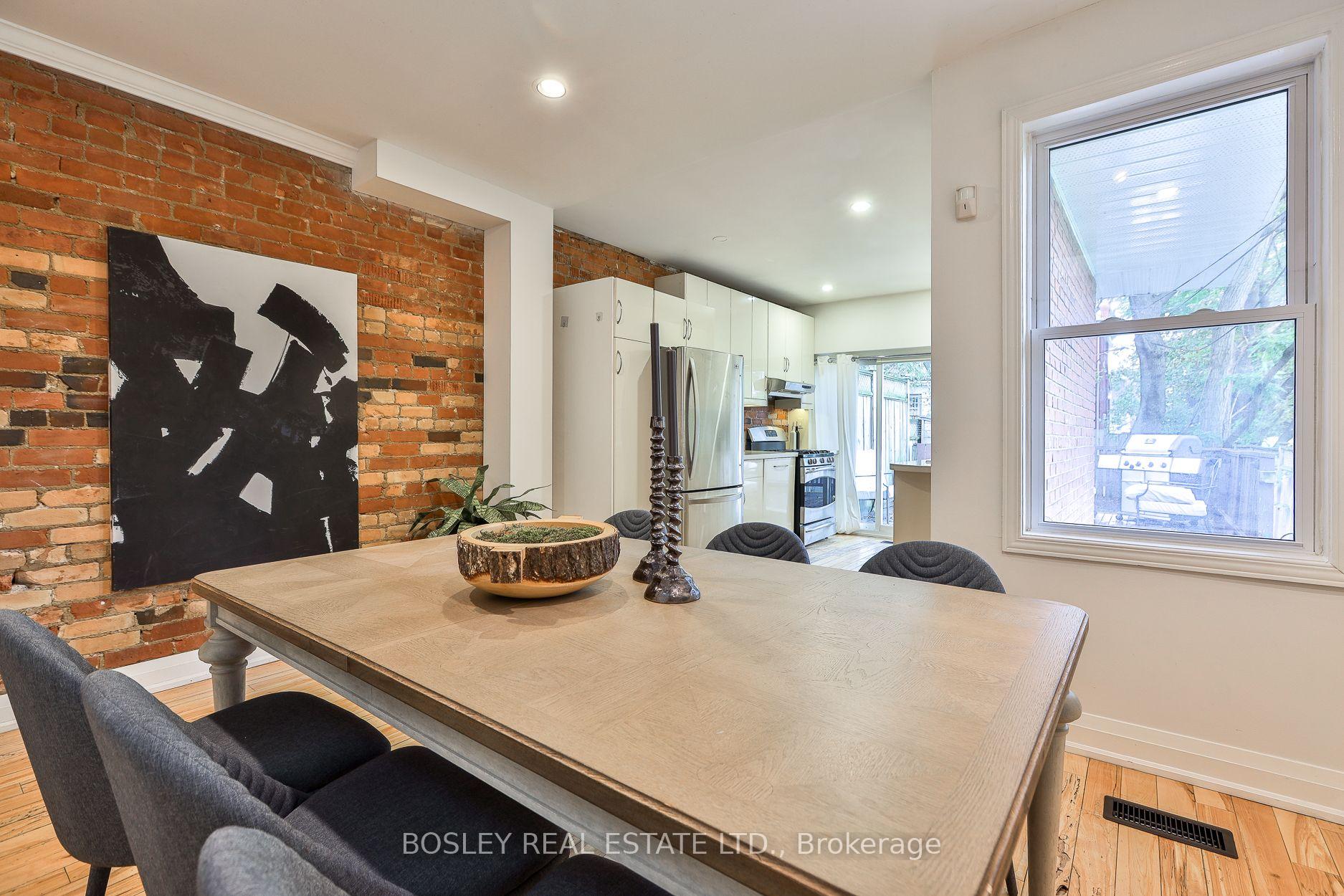 Photo 9 of 32 Mountalan Avenue, Toronto, Greenwood-Coxwell — HOMEH
