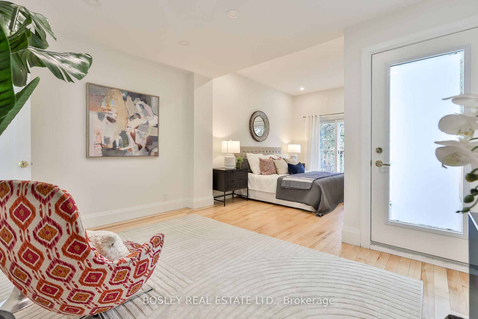 Photo 22 of 32 Mountalan Avenue, Toronto, Greenwood-Coxwell — HOMEH