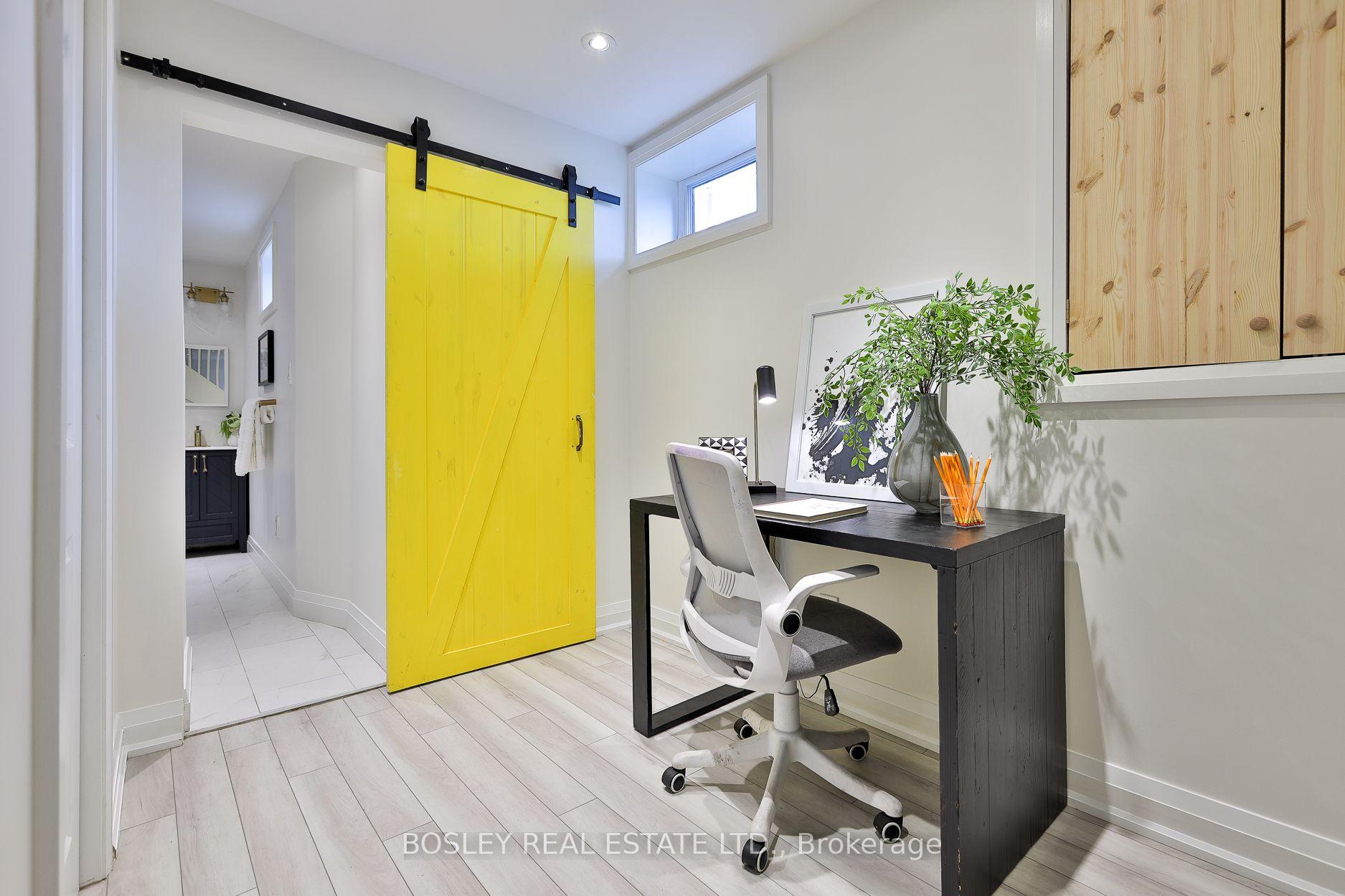 Photo 37 of 32 Mountalan Avenue, Toronto, Greenwood-Coxwell — HOMEH