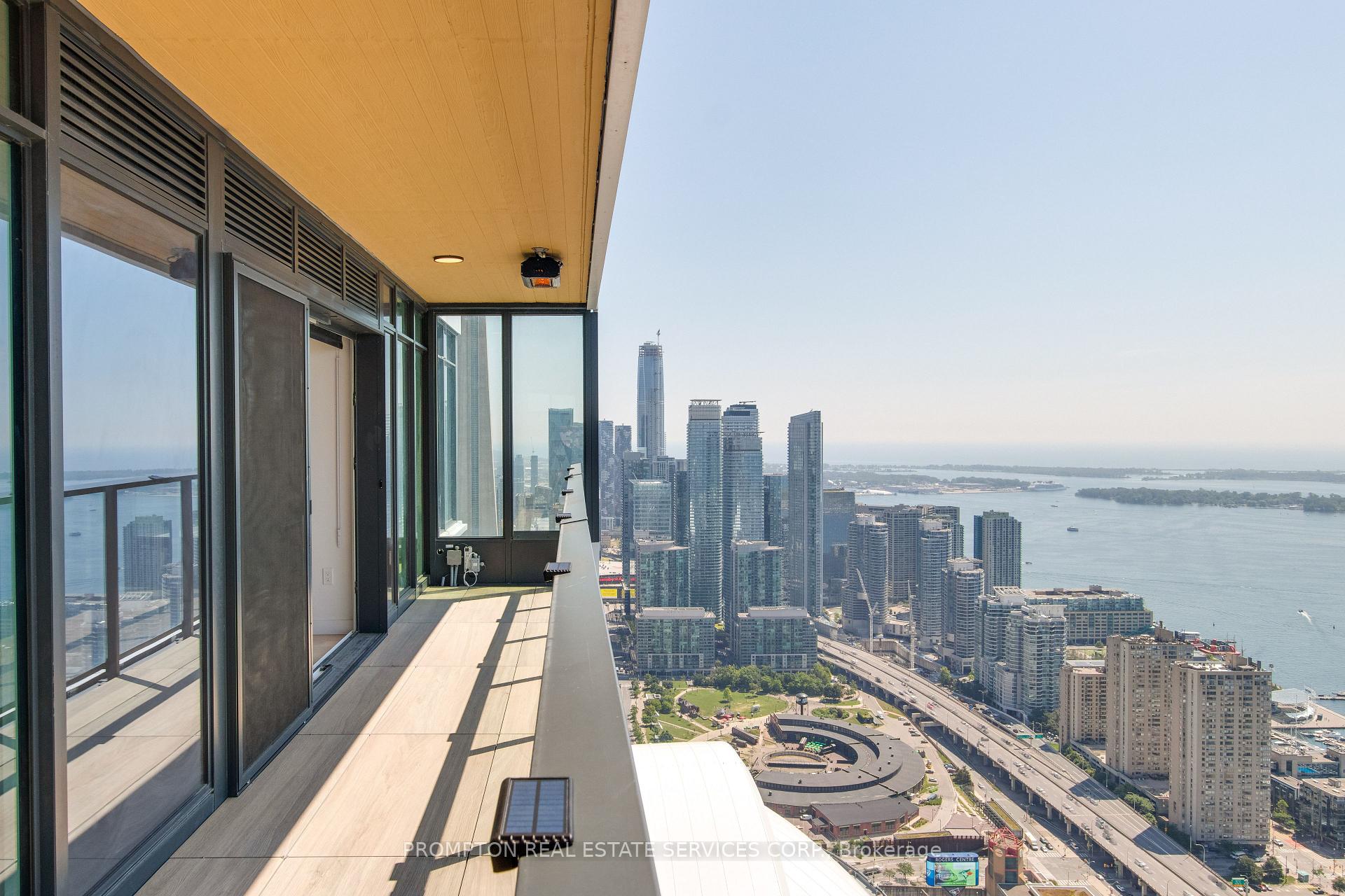 Photo 1 of Unit 7007, 3 Concord Cityplace Way, Toronto, Waterfront Communities — HOMEH