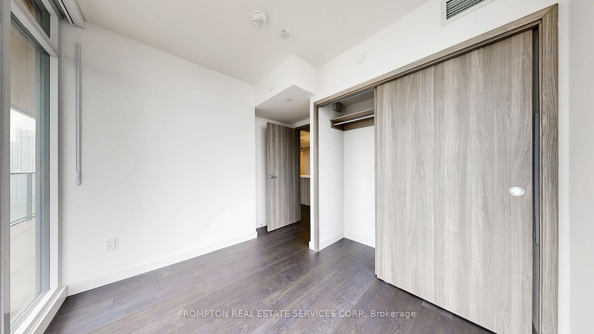 Photo 8 of Unit 7007, 3 Concord Cityplace Way, Toronto, Waterfront Communities — HOMEH