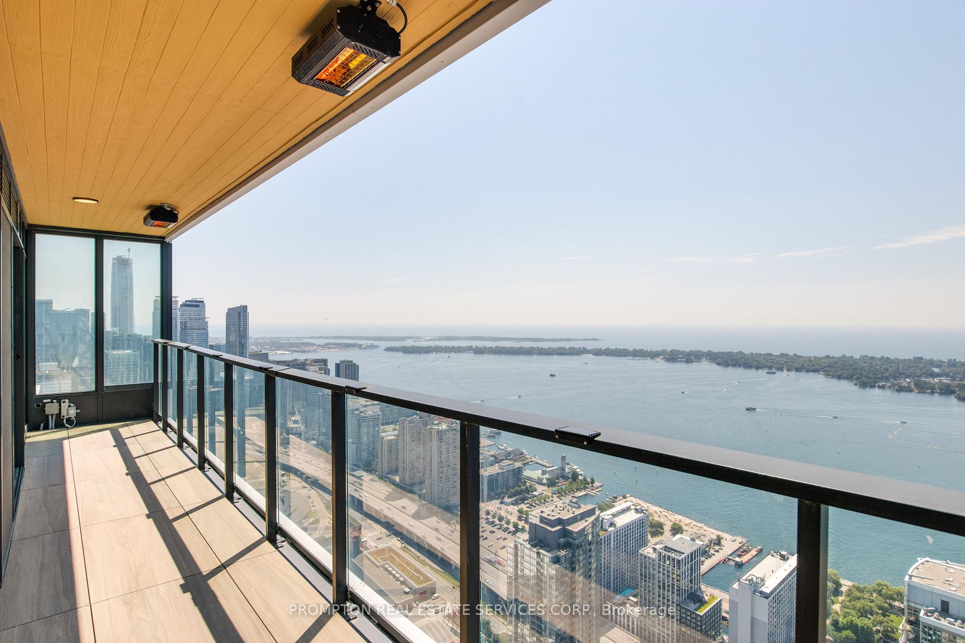 Photo 12 of Unit 7007, 3 Concord Cityplace Way, Toronto, Waterfront Communities — HOMEH