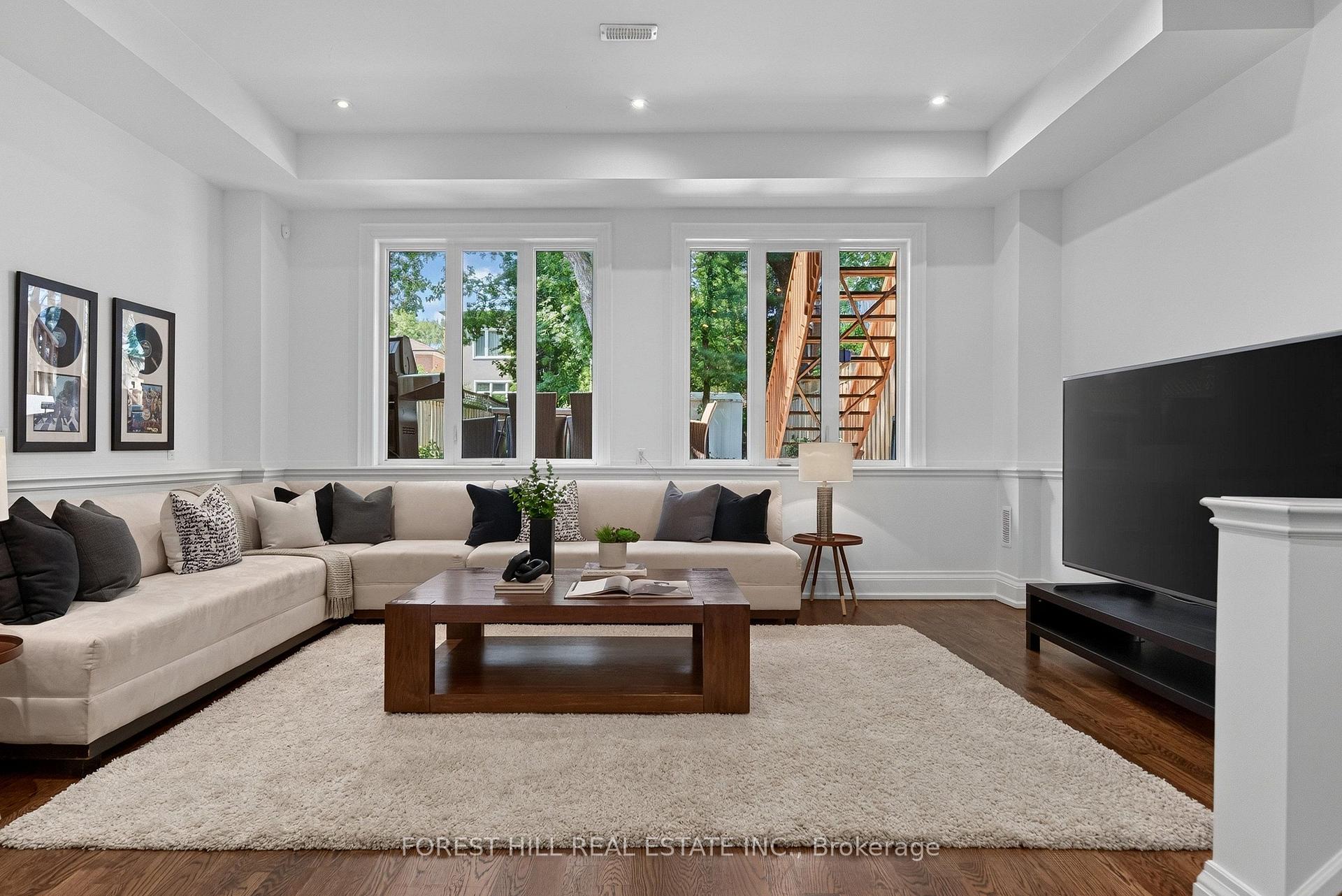 Photo 37 of 50 Bowood Avenue, Toronto, Lawrence Park North — HOMEH