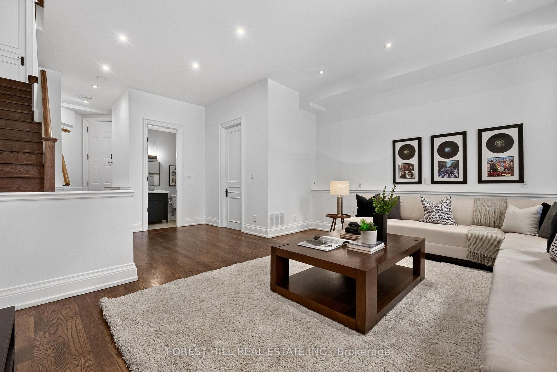 Photo 39 of 50 Bowood Avenue, Toronto, Lawrence Park North — HOMEH