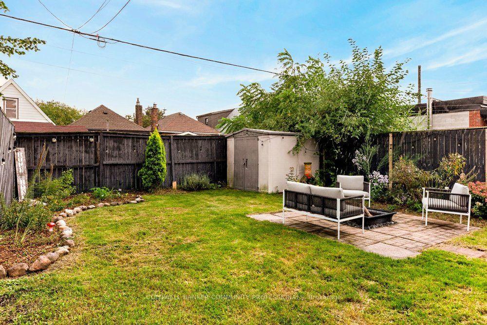 Photo 39 of 136 Weir Street N, Hamilton, Homeside — HOMEH