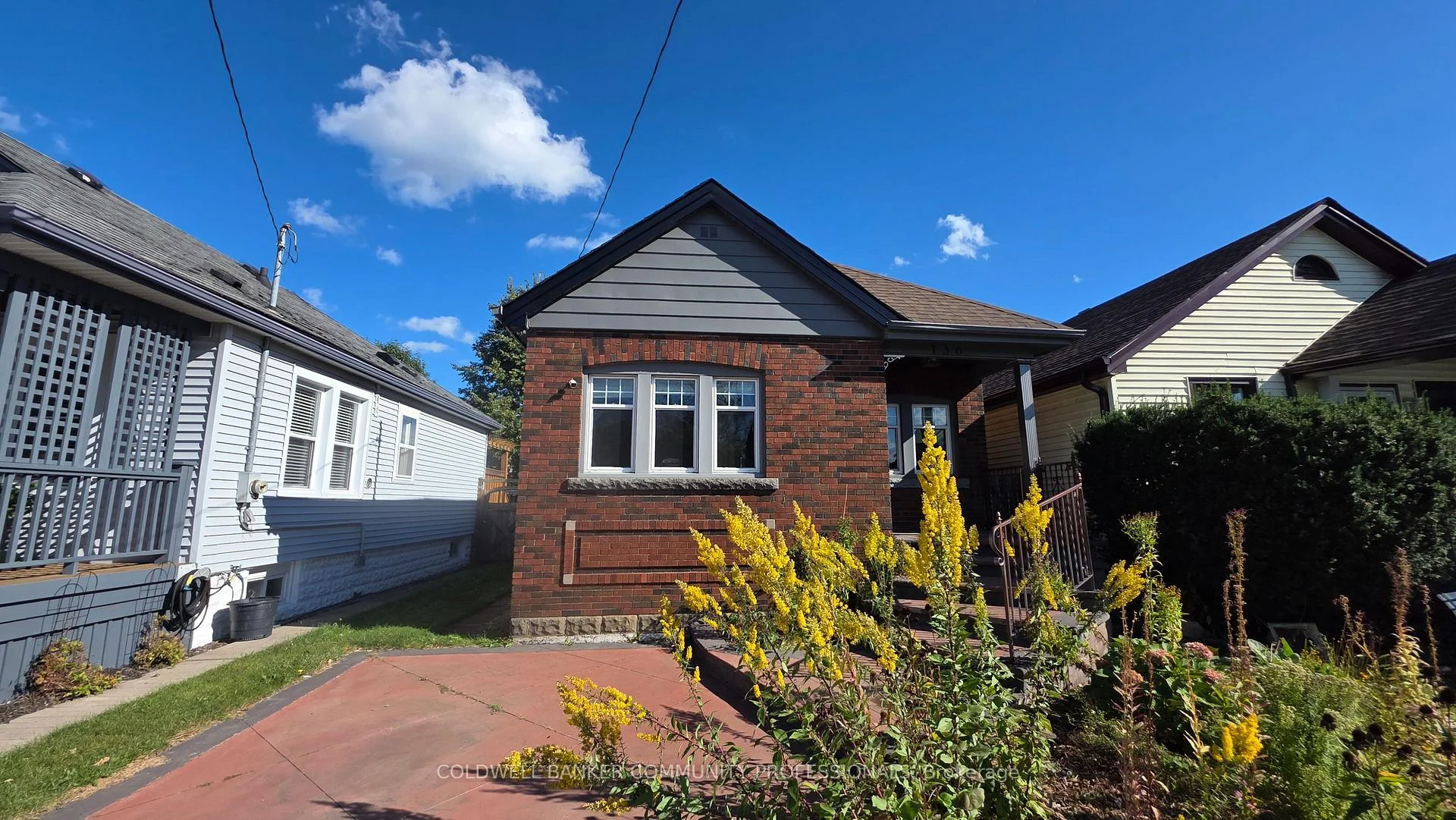 Photo 1 of 136 Weir Street N, Hamilton, Homeside — HOMEH