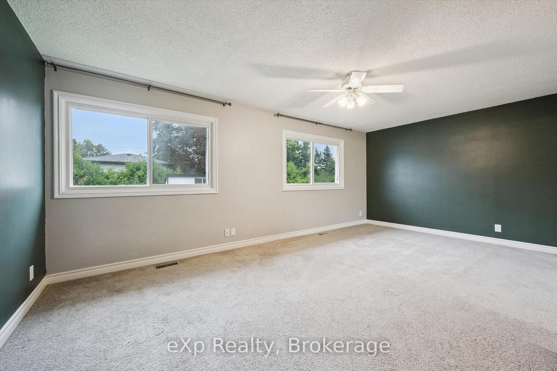 Photo 16 of 130 Speedvale Avenue W, Guelph, Exhibition Park — HOMEH