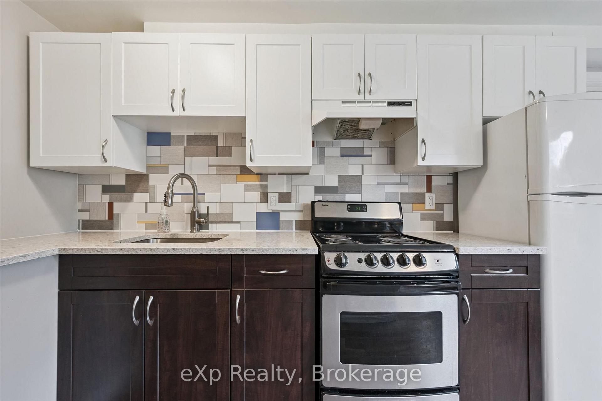 Photo 25 of 130 Speedvale Avenue W, Guelph, Exhibition Park — HOMEH