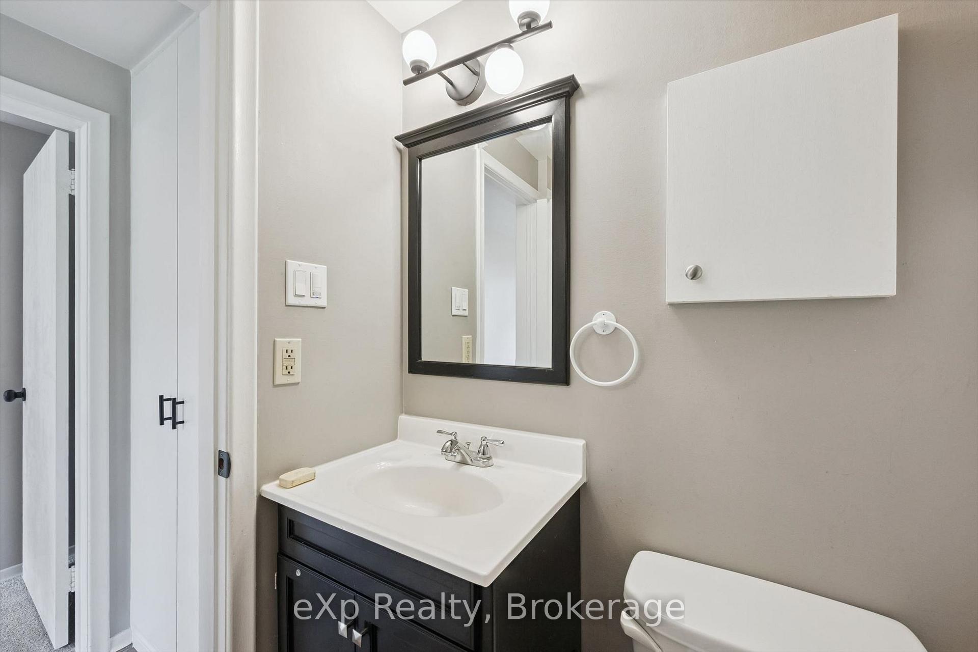 Photo 32 of 130 Speedvale Avenue W, Guelph, Exhibition Park — HOMEH