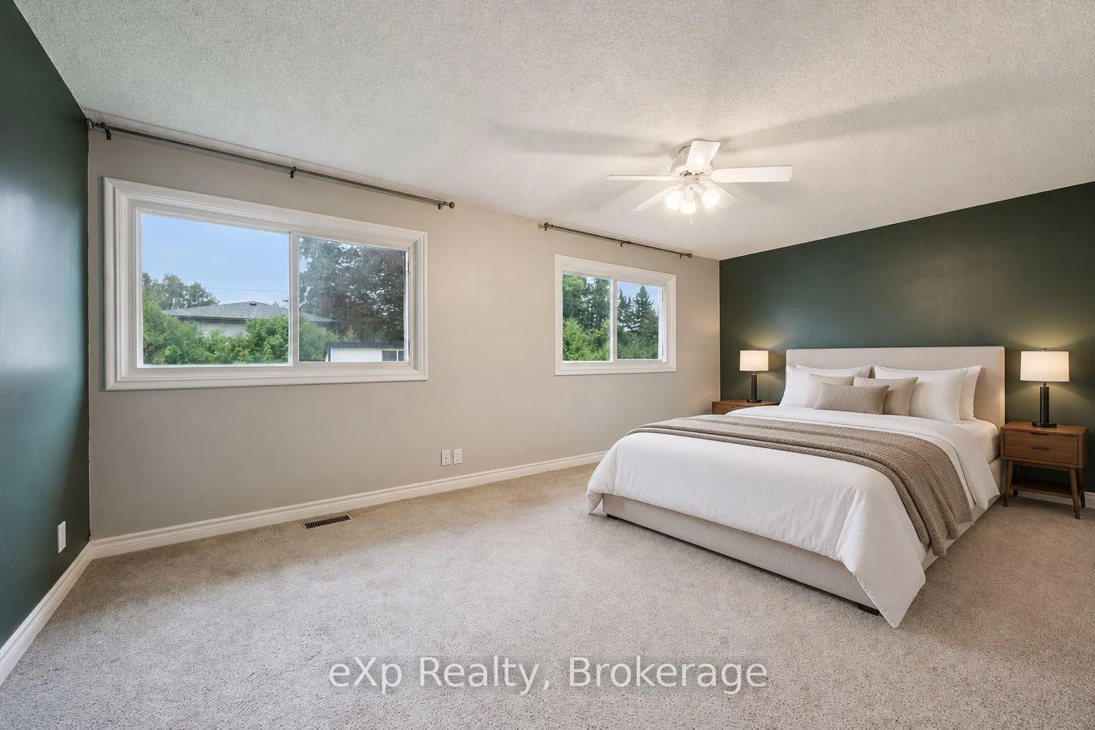 Photo 17 of 130 Speedvale Avenue W, Guelph, Exhibition Park — HOMEH