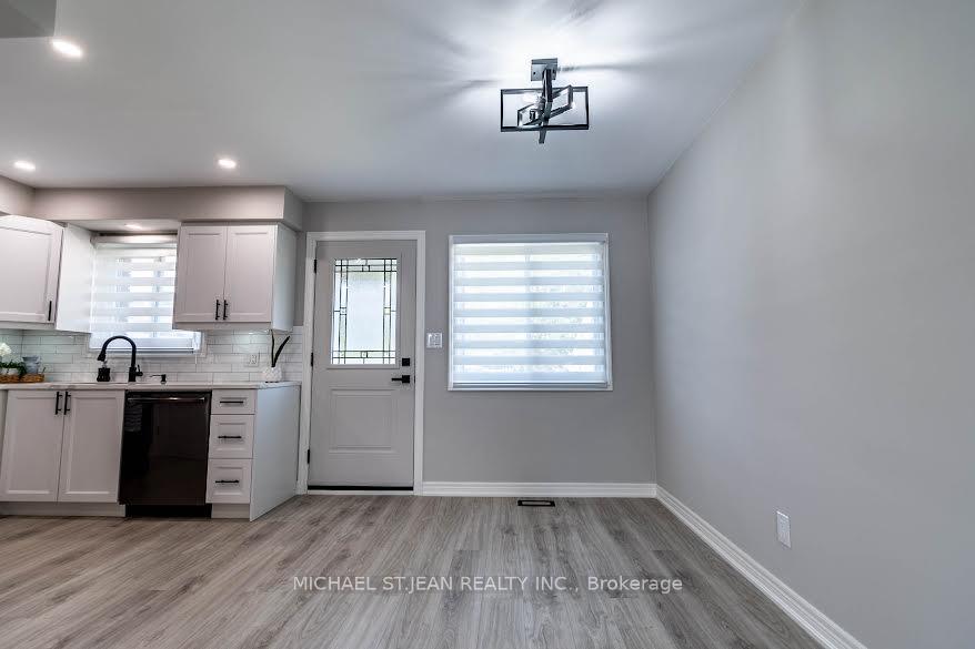 Photo 10 of Unit B, 261B Scott Street, St. Catharines, Vine/Linwell — HOMEH