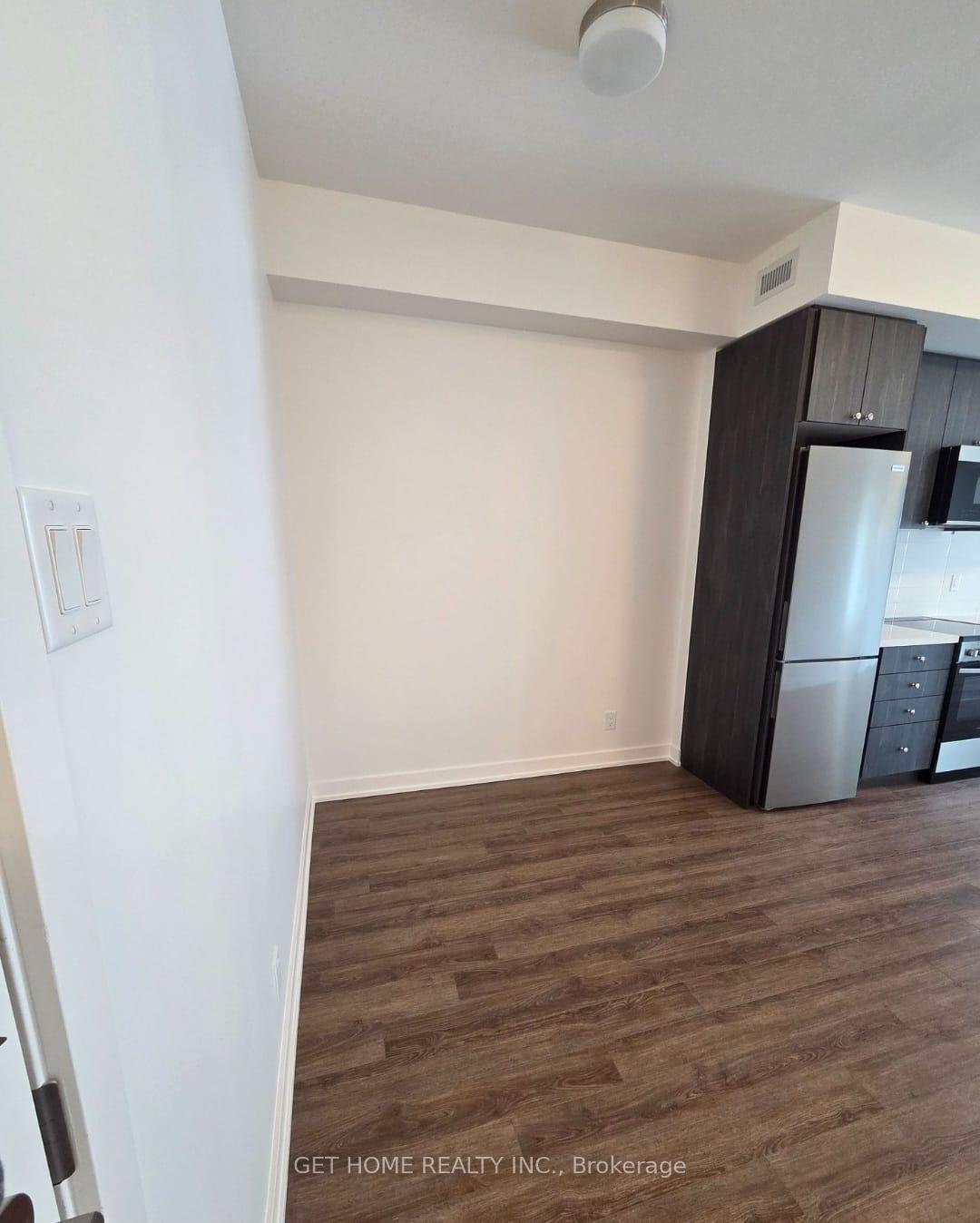 Photo 4 of Unit 810, 55 Clarington Boulevard, Clarington, Bowmanville — HOMEH