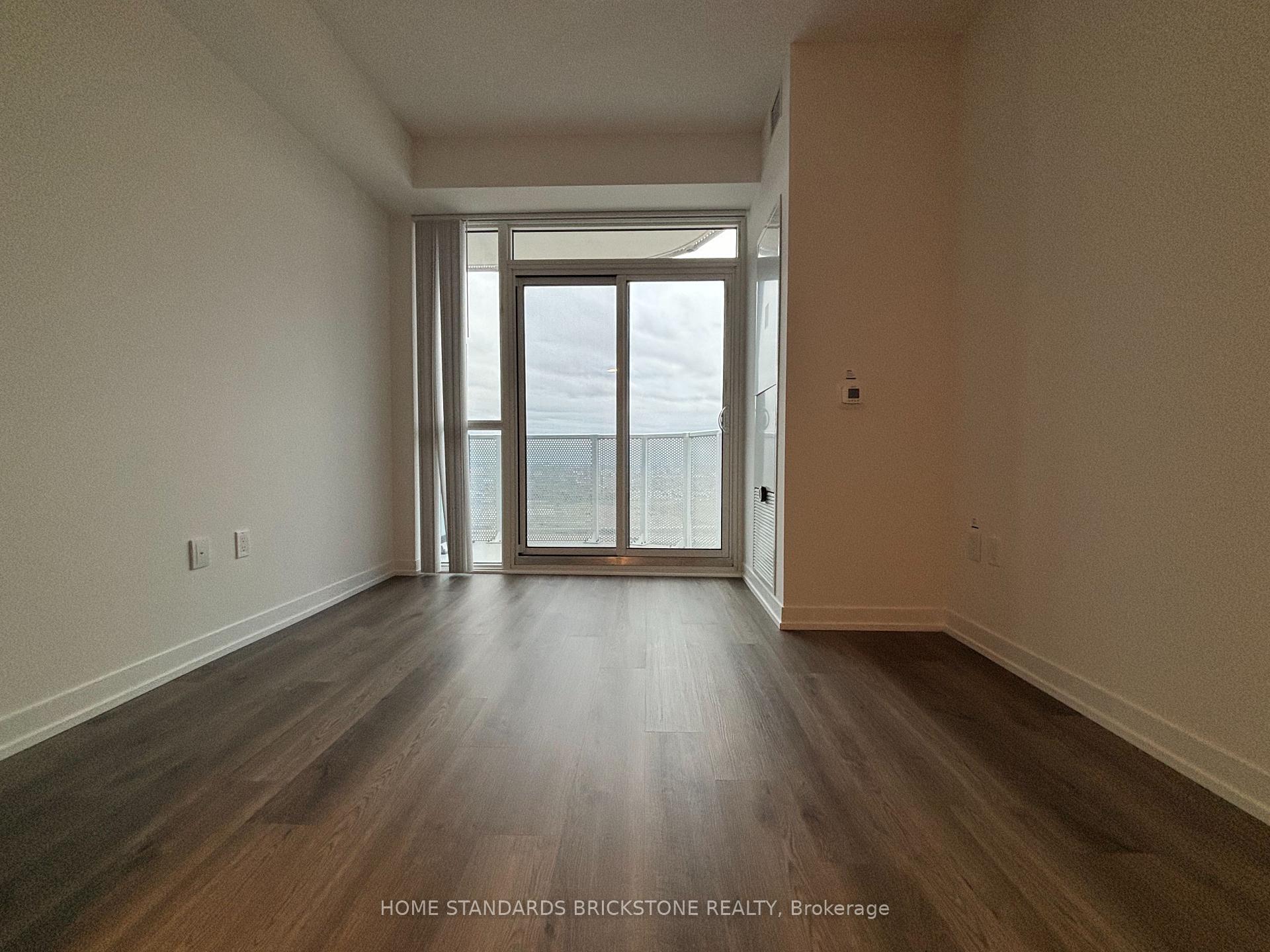 Photo 4 of Unit 4506, 195 Commerce Street, Vaughan, Vaughan Corporate Centre — HOMEH