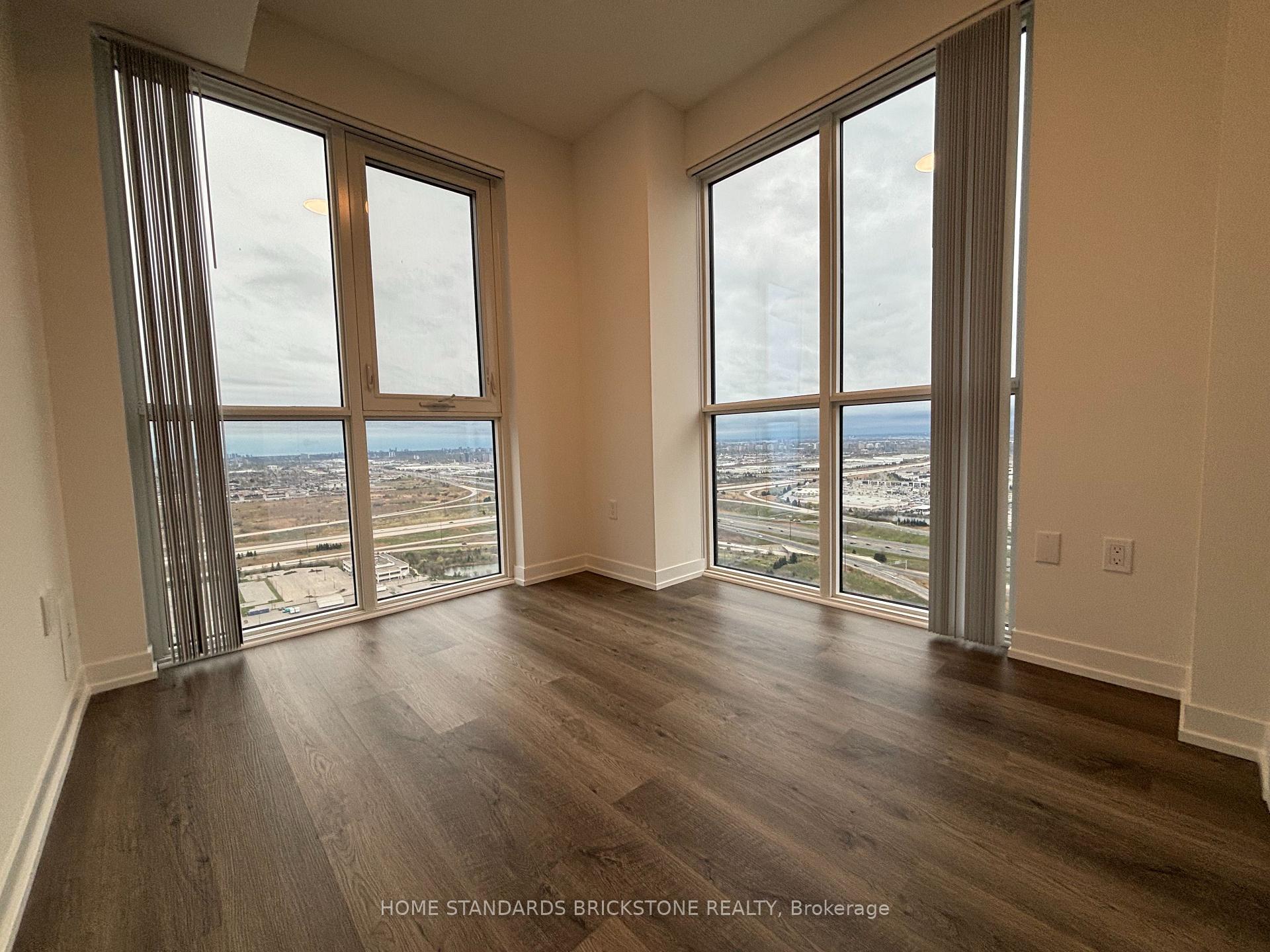 Photo 7 of Unit 4506, 195 Commerce Street, Vaughan, Vaughan Corporate Centre — HOMEH